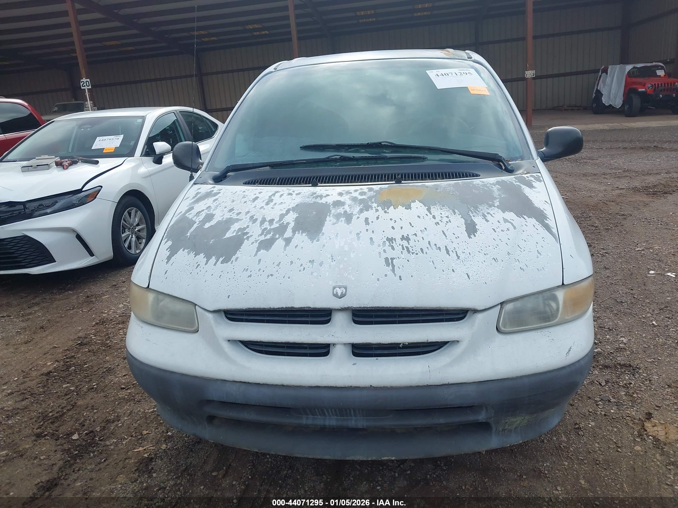 DODGE GRAND image 6