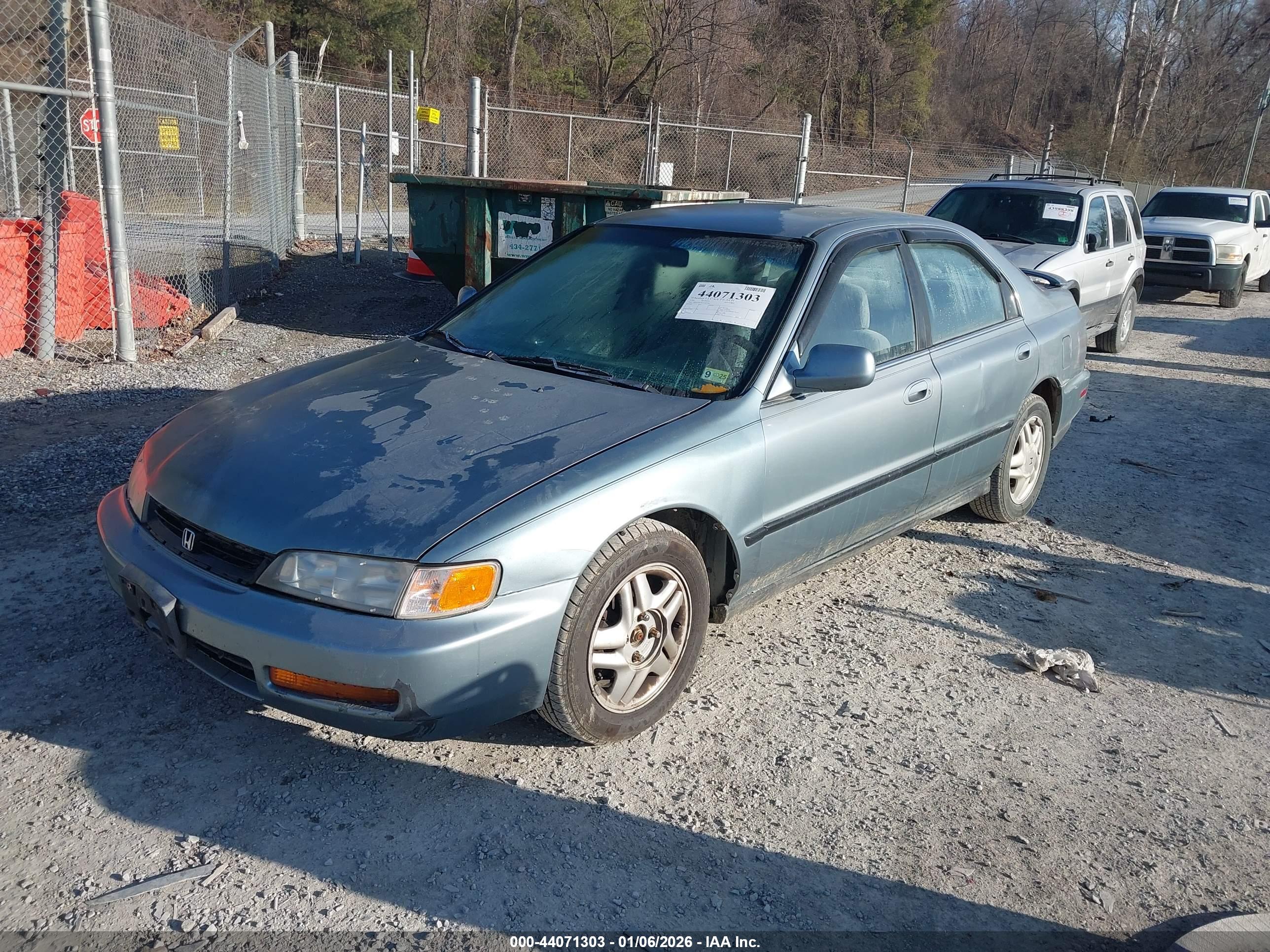 HONDA ACCORD image 2
