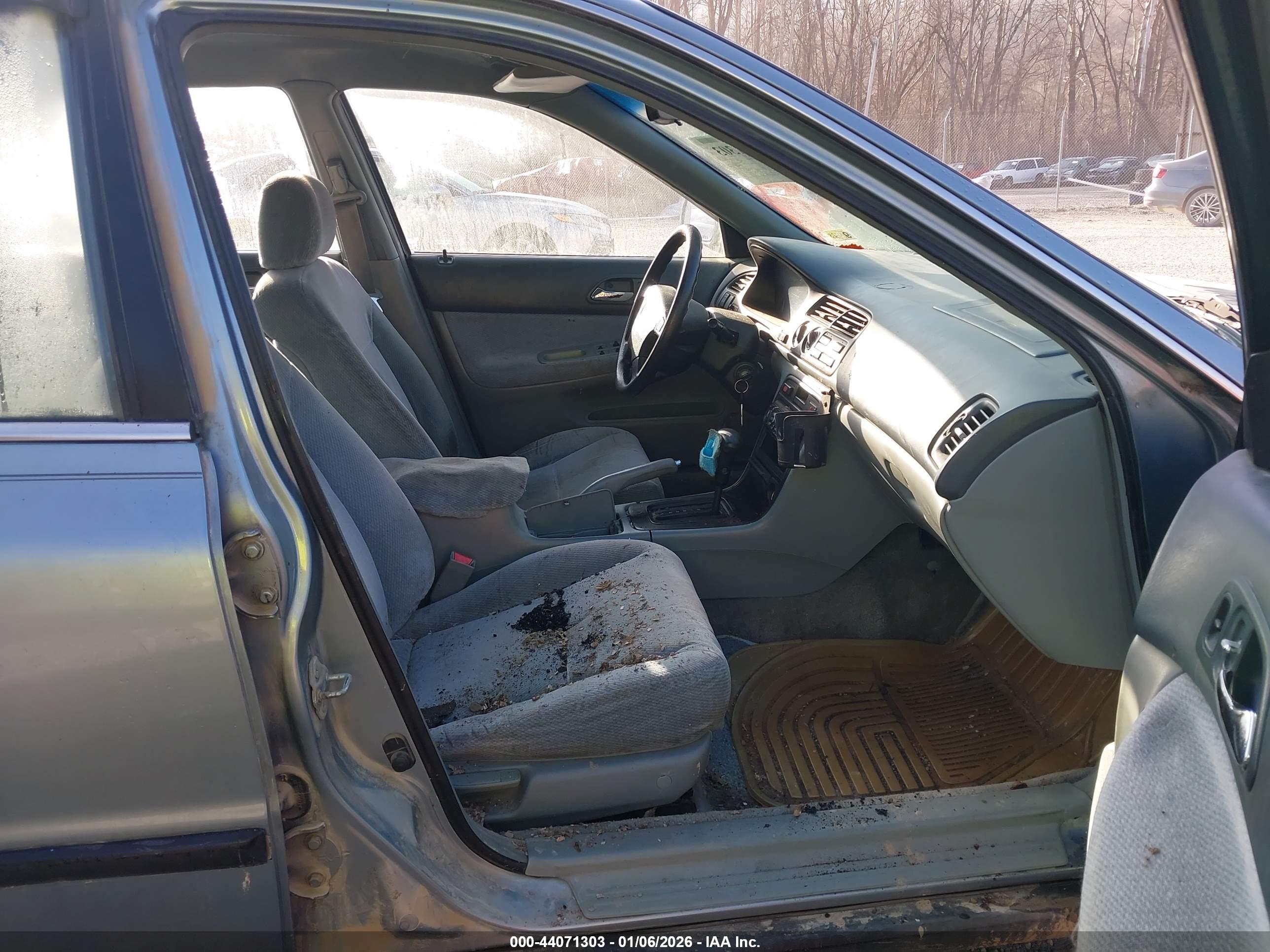 HONDA ACCORD image 5