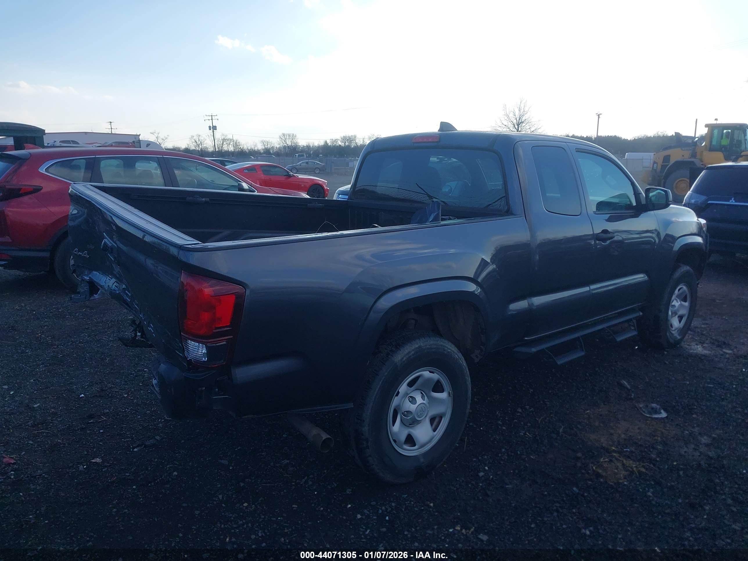 TOYOTA TACOMA image 4