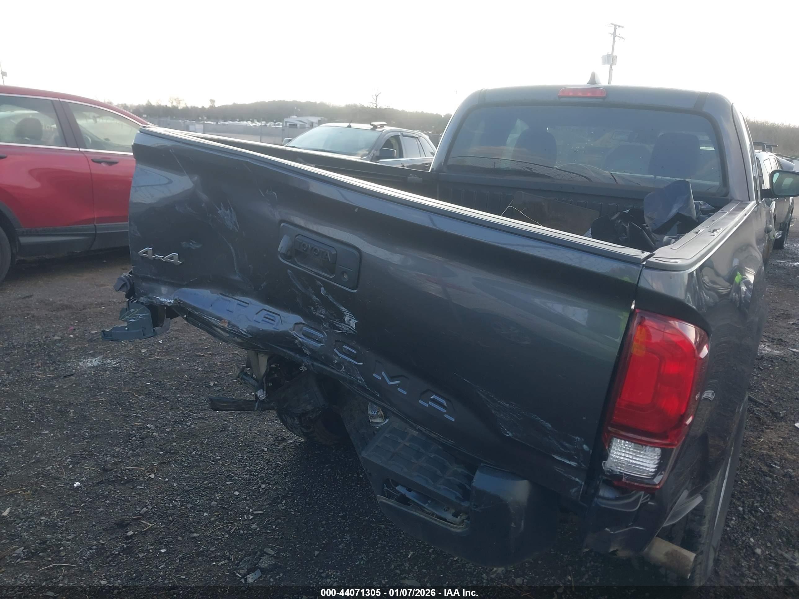 TOYOTA TACOMA image 6