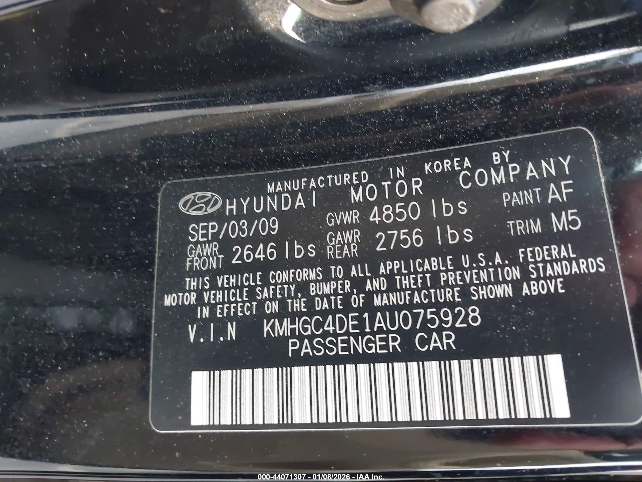 HYUNDAI GENESIS image 9