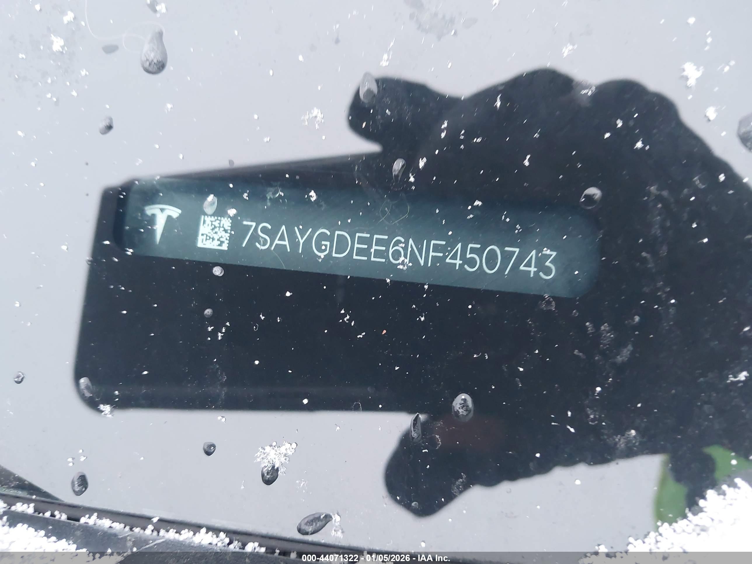 TESLA MODEL image 9