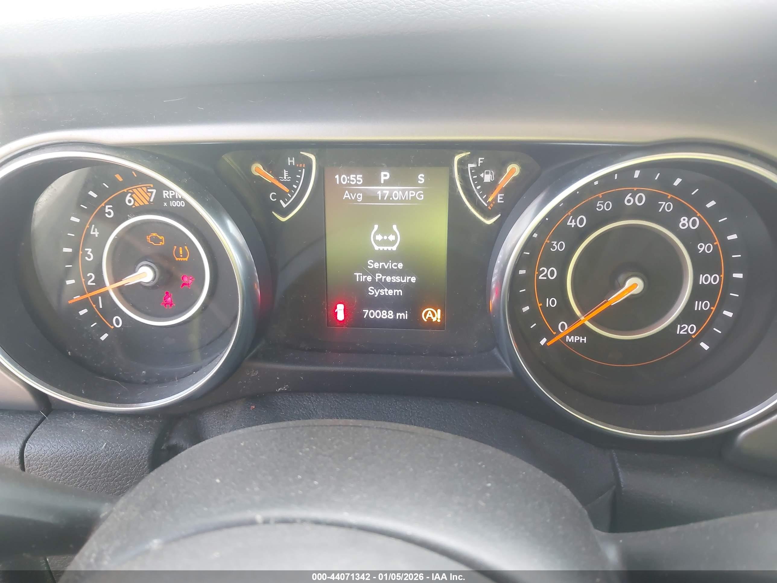 JEEP WRANGLER image 7