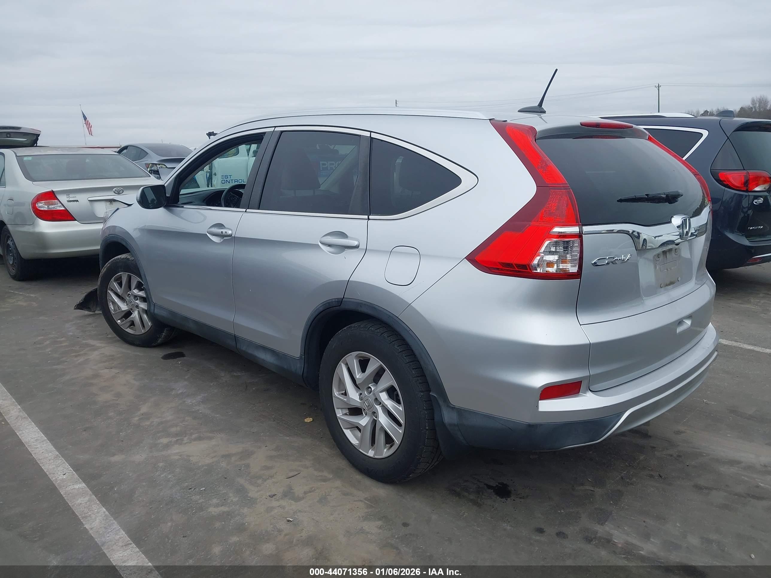 HONDA CR-V image 3