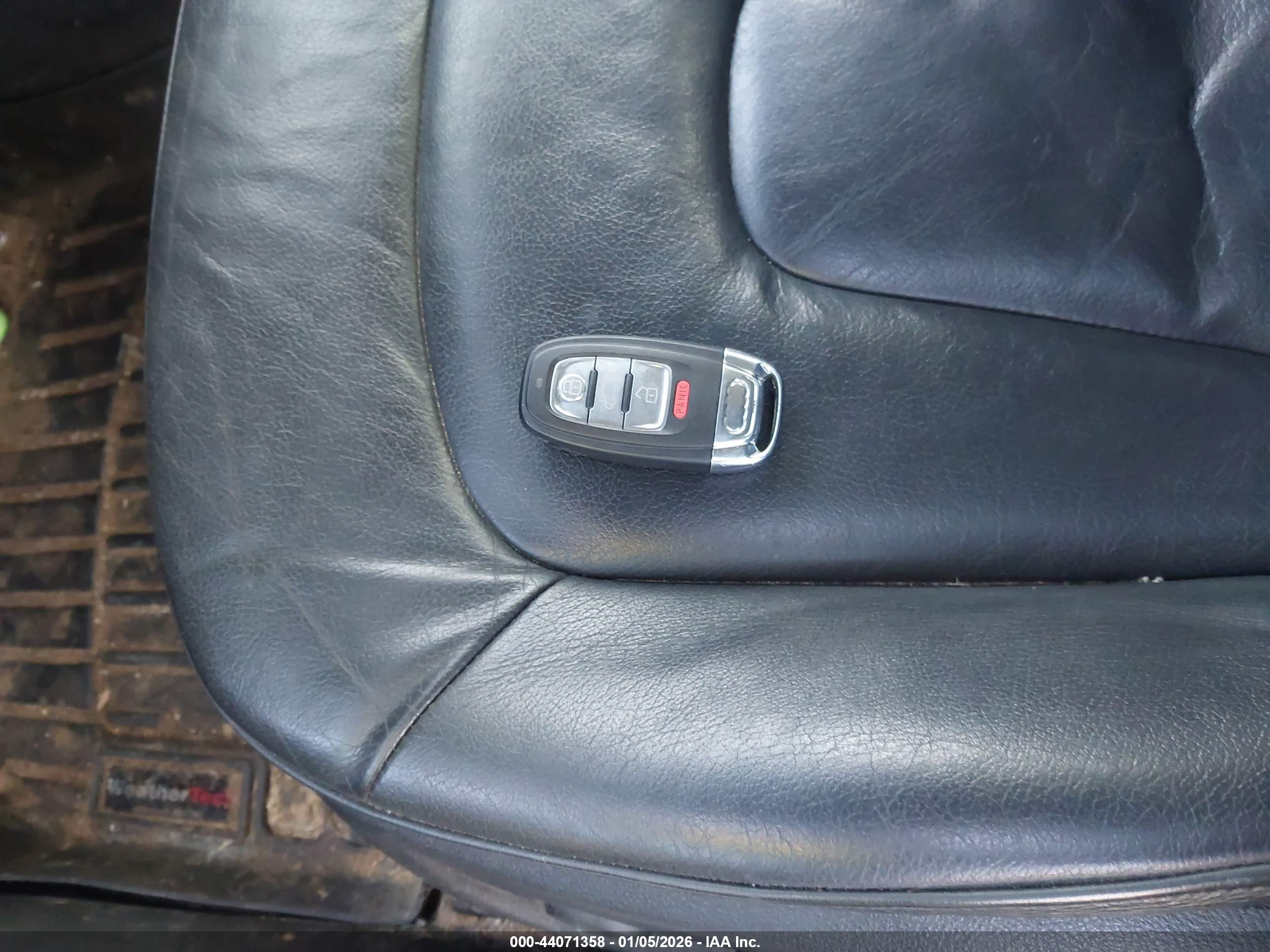 AUDI A4 image 11
