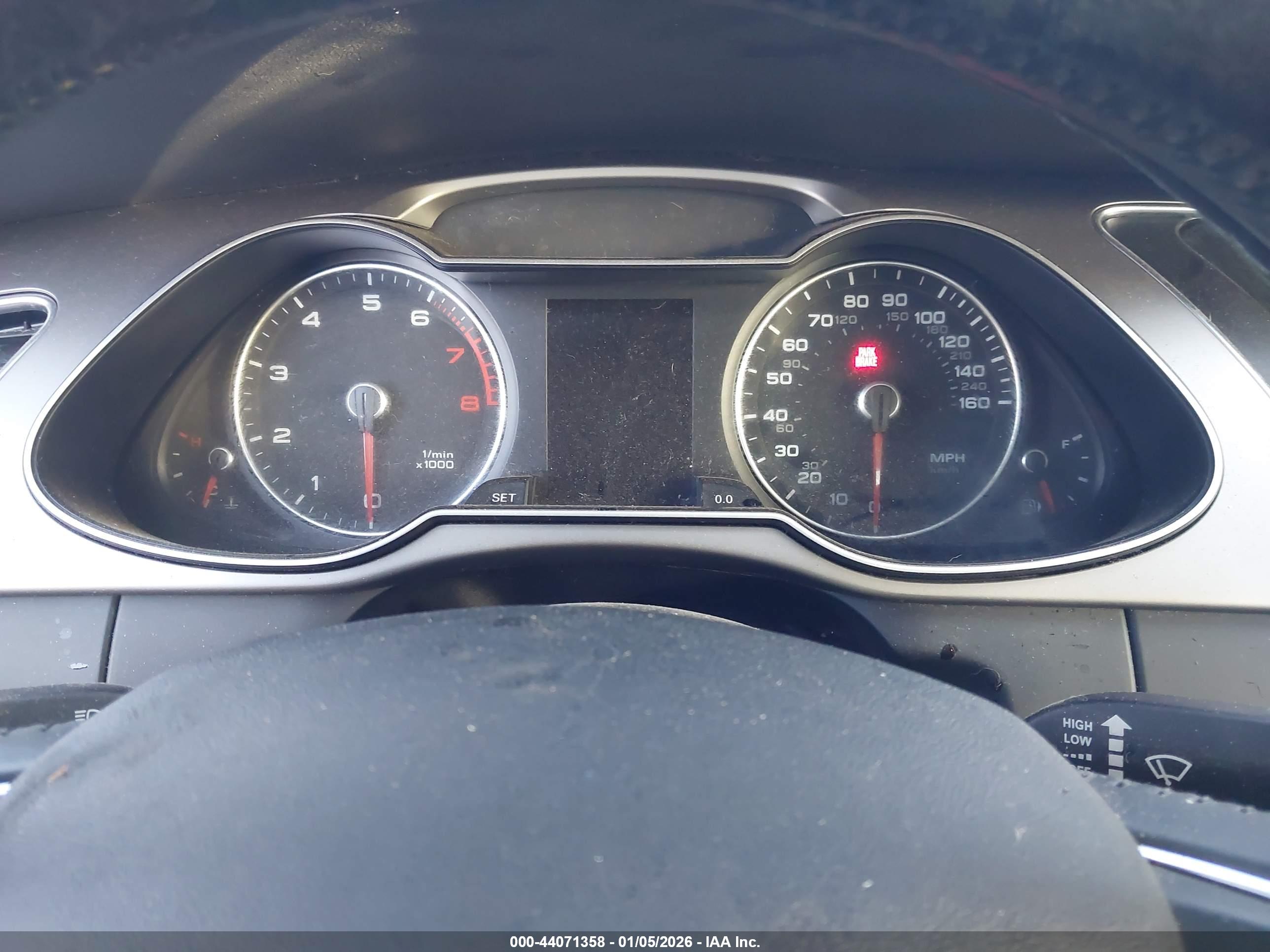 AUDI A4 image 7