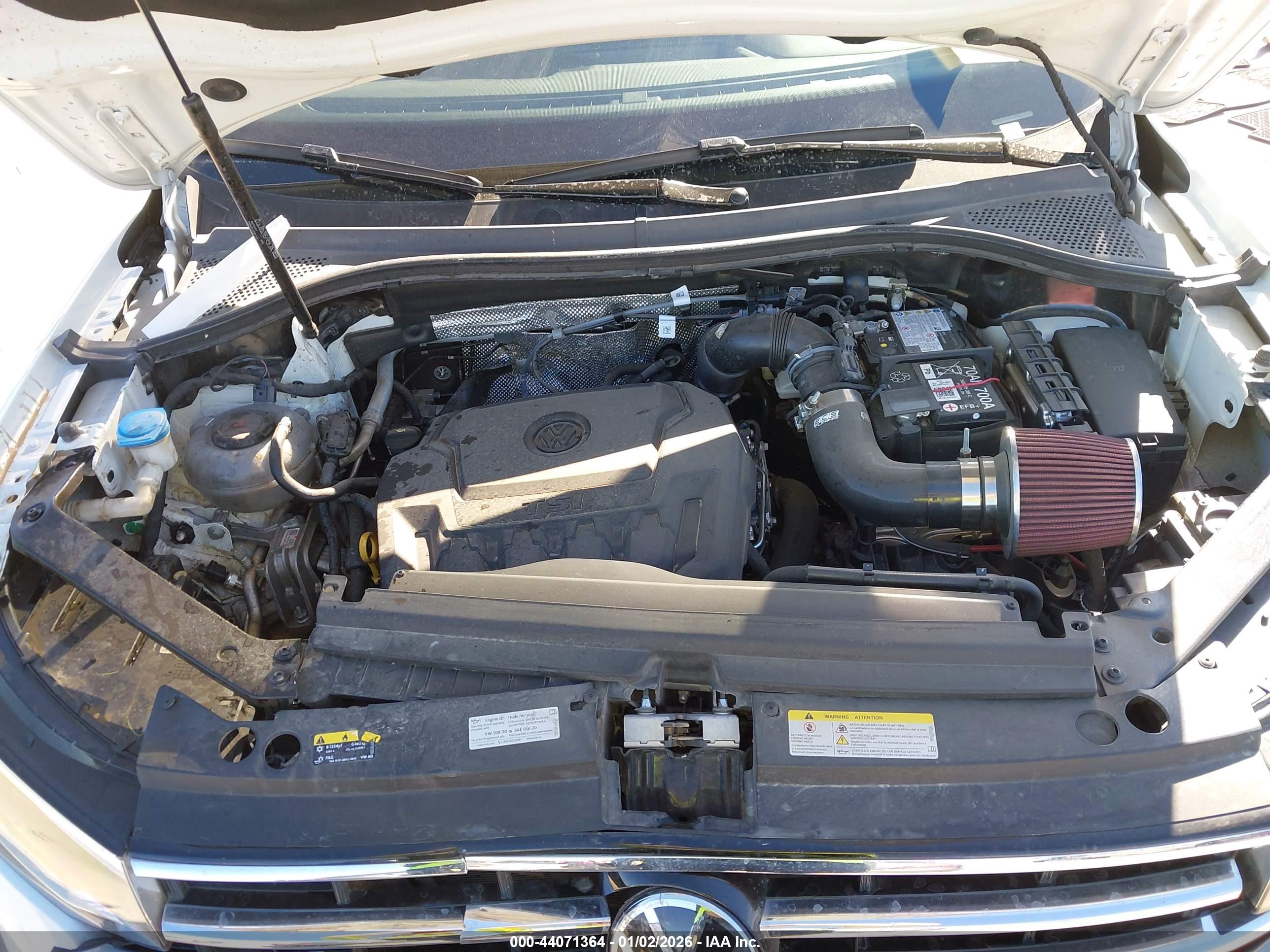 VOLKSWAGEN TIGUAN image 10