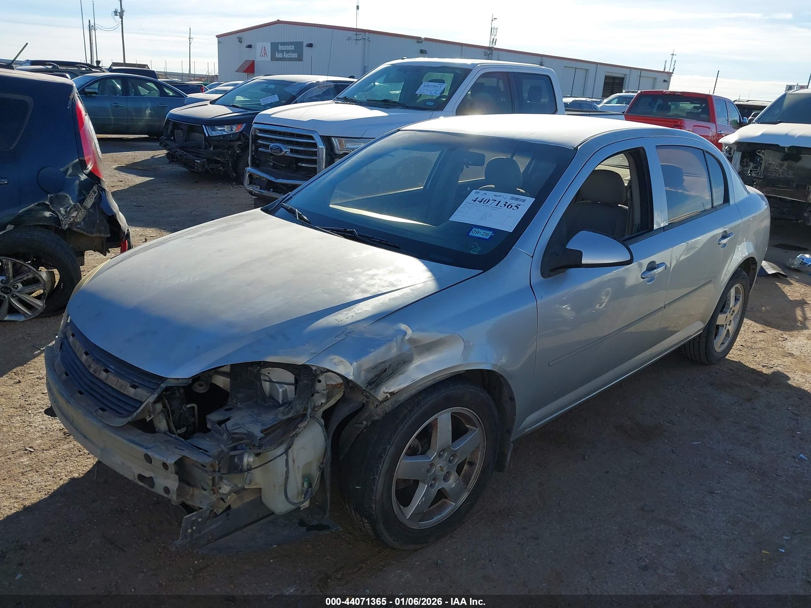 CHEVROLET COBALT image 2