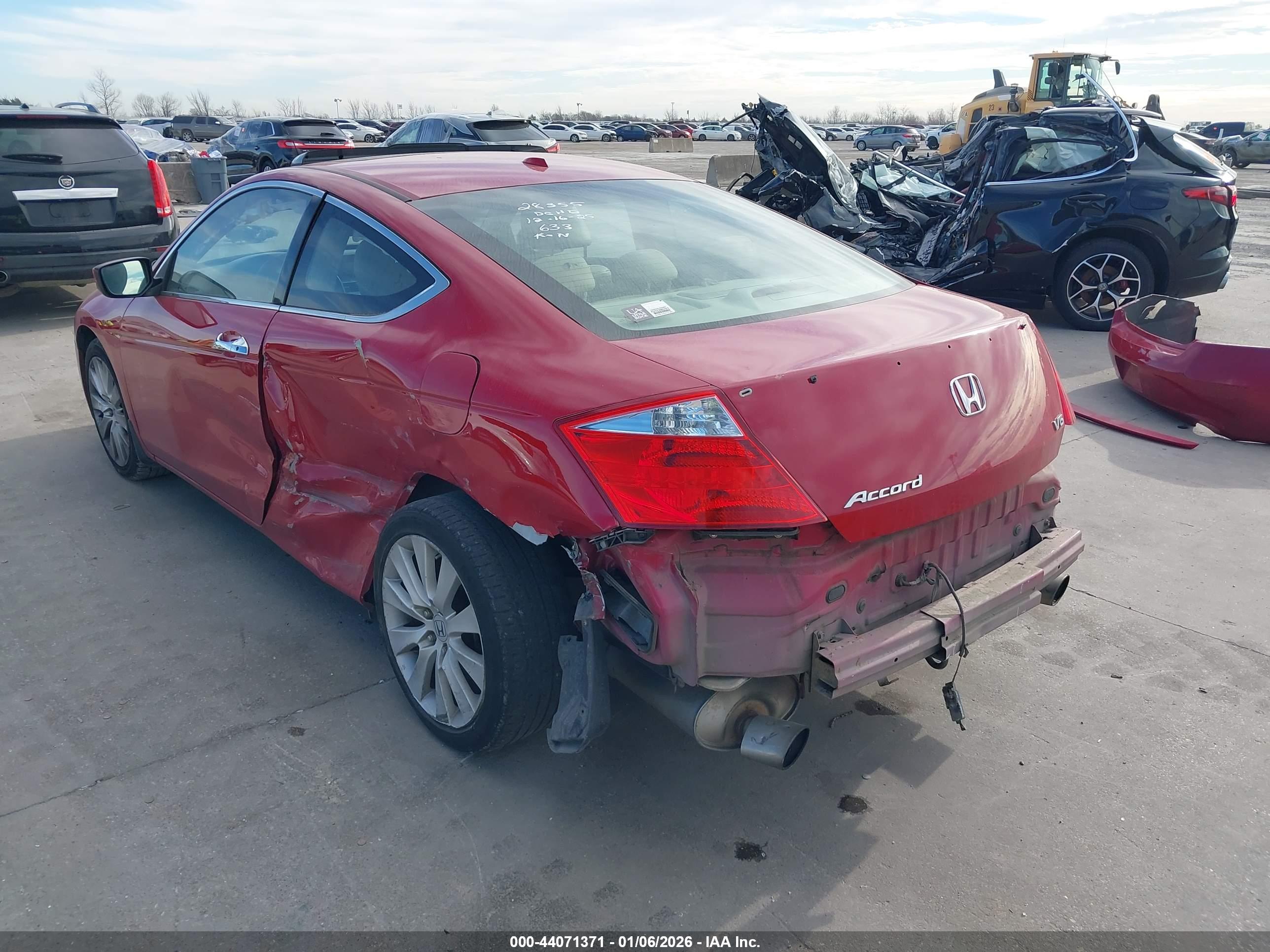 HONDA ACCORD image 3