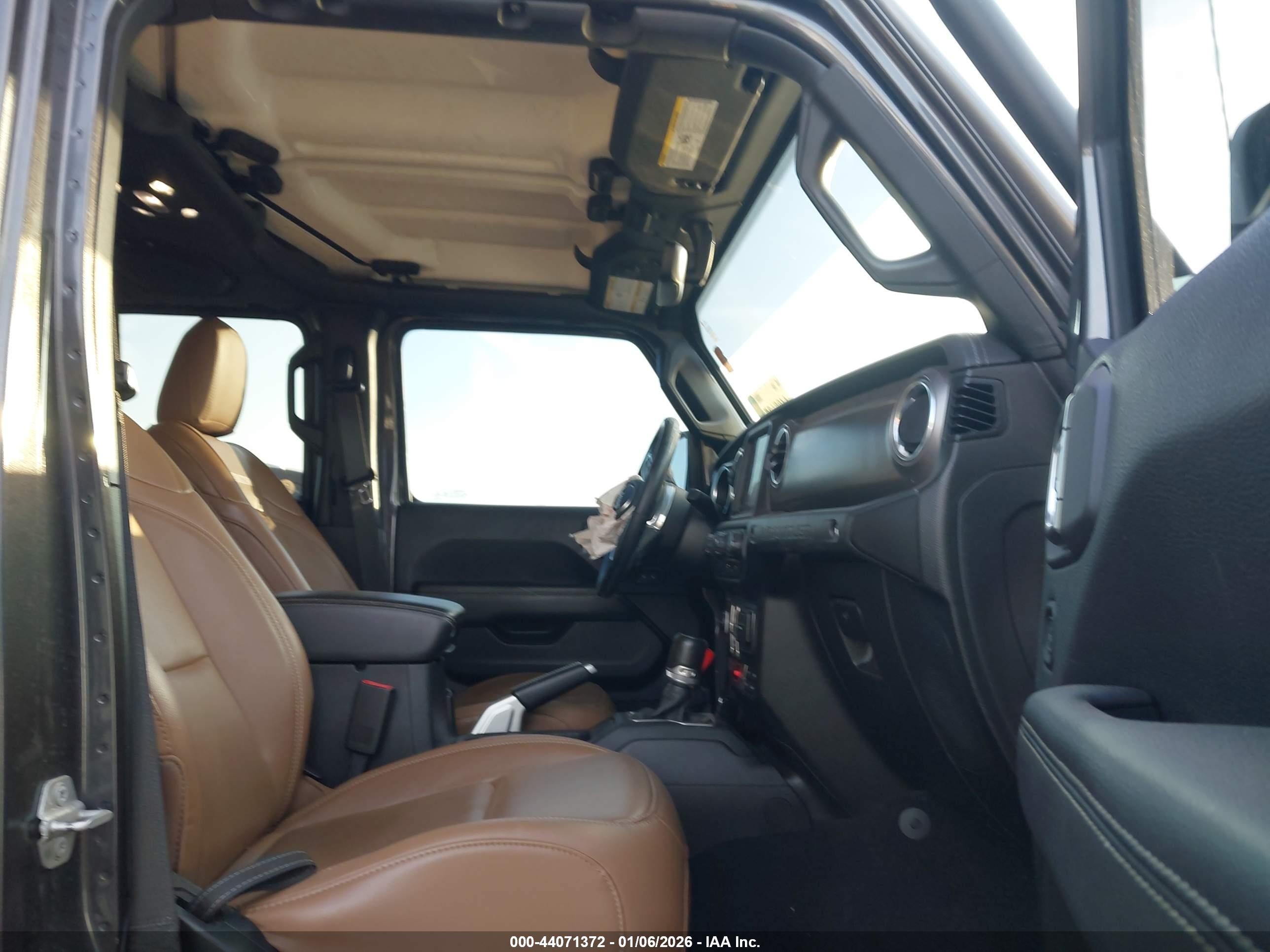 JEEP WRANGLER image 5