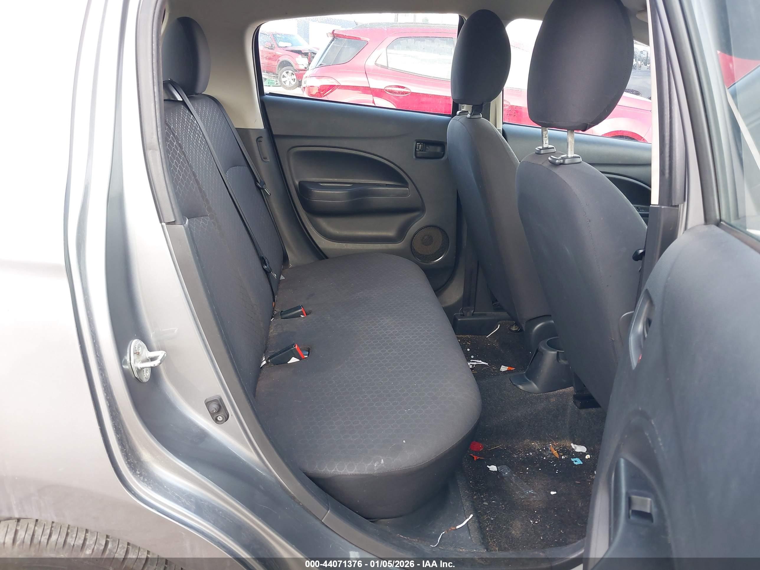 MITSUBISHI MIRAGE image 8
