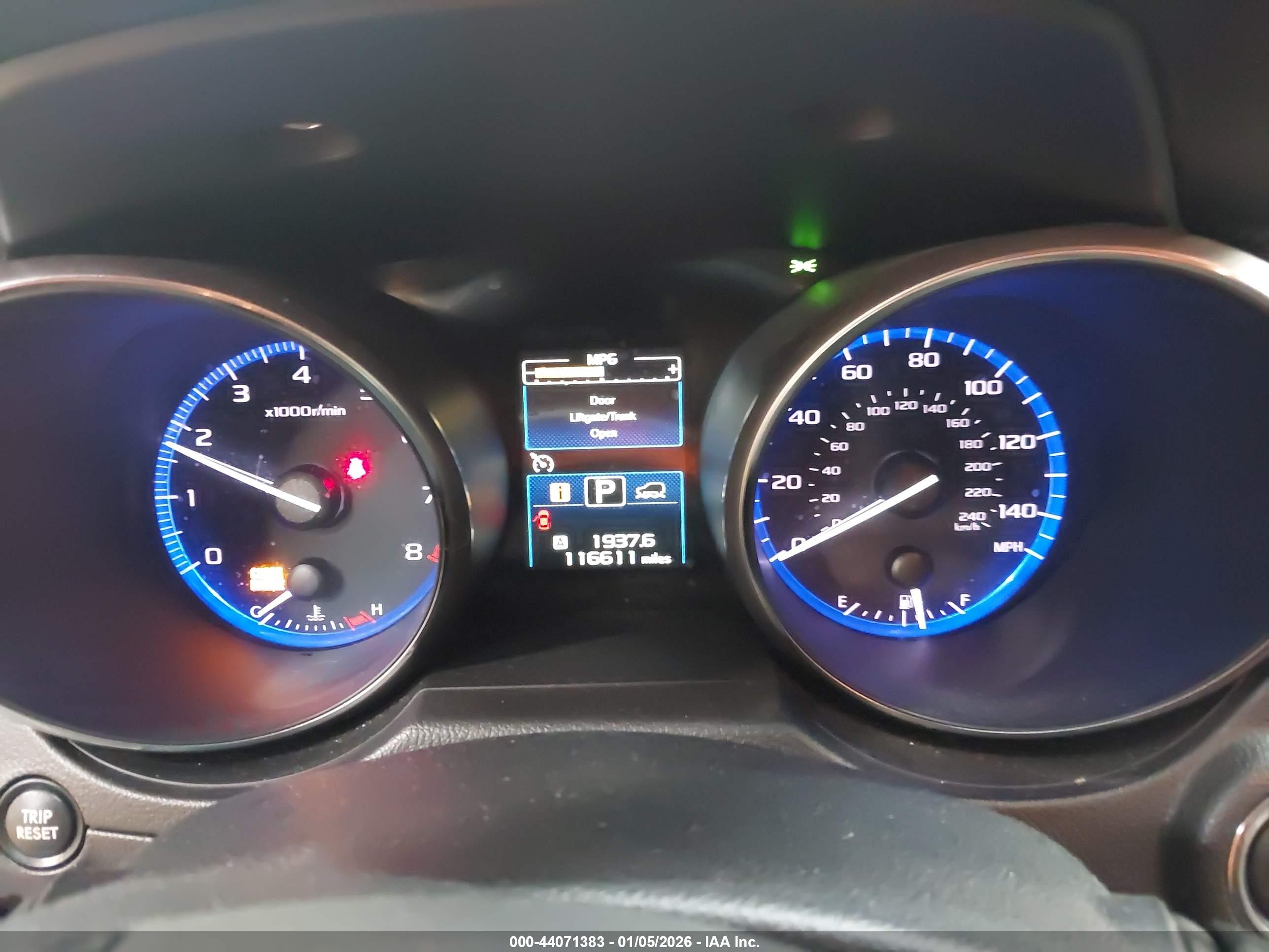 SUBARU OUTBACK image 7