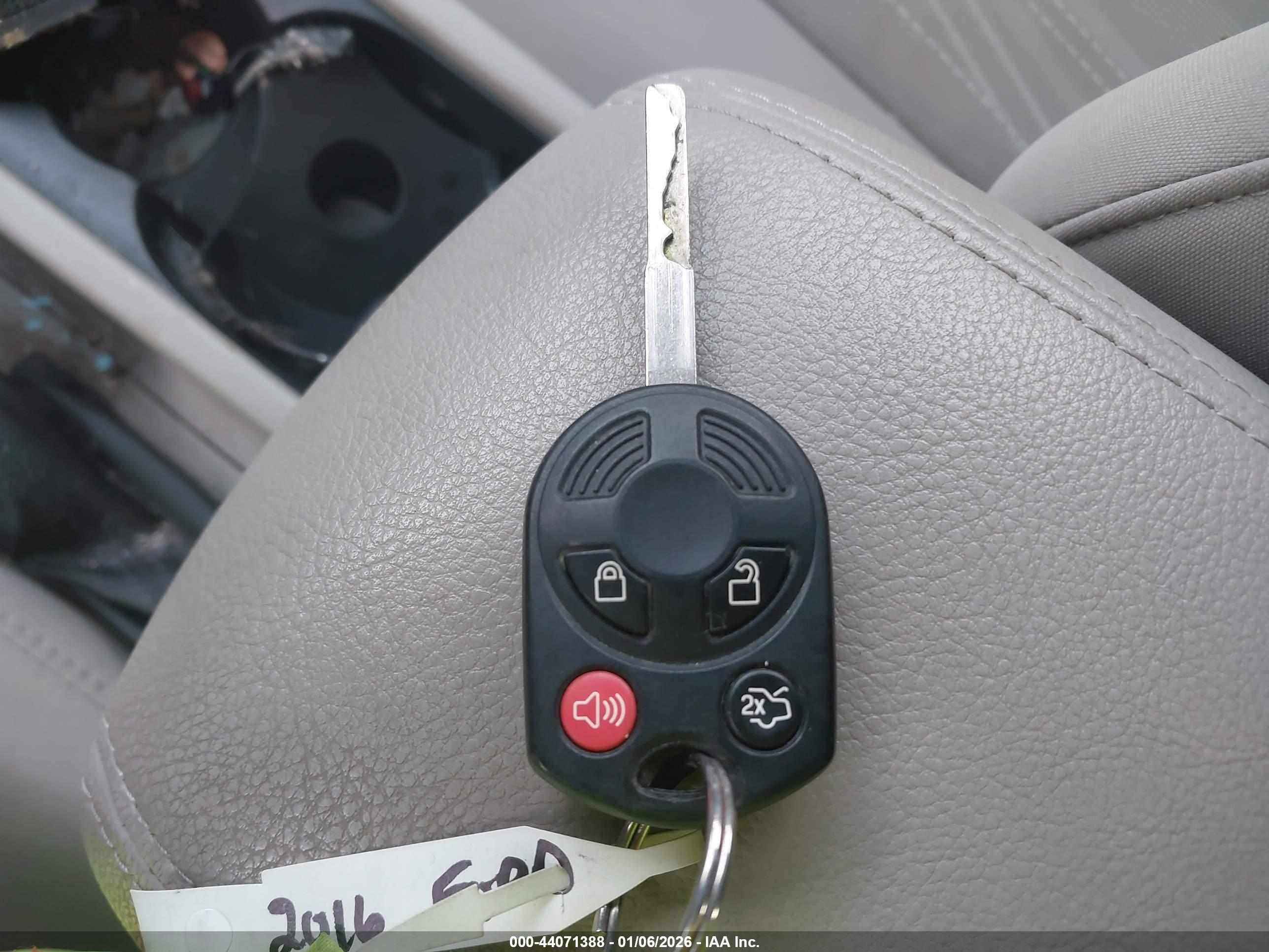 FORD FOCUS image 11