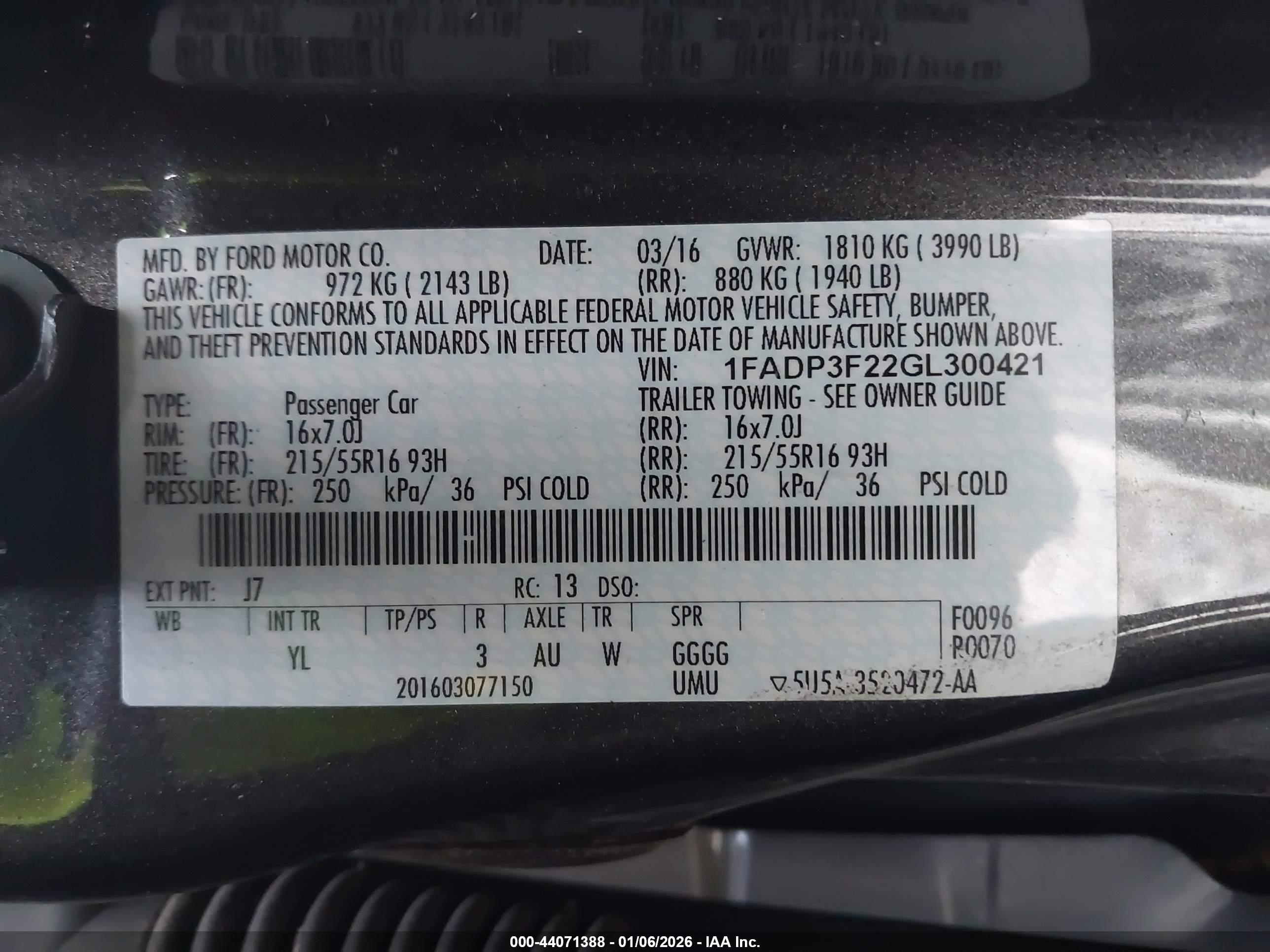 FORD FOCUS image 9