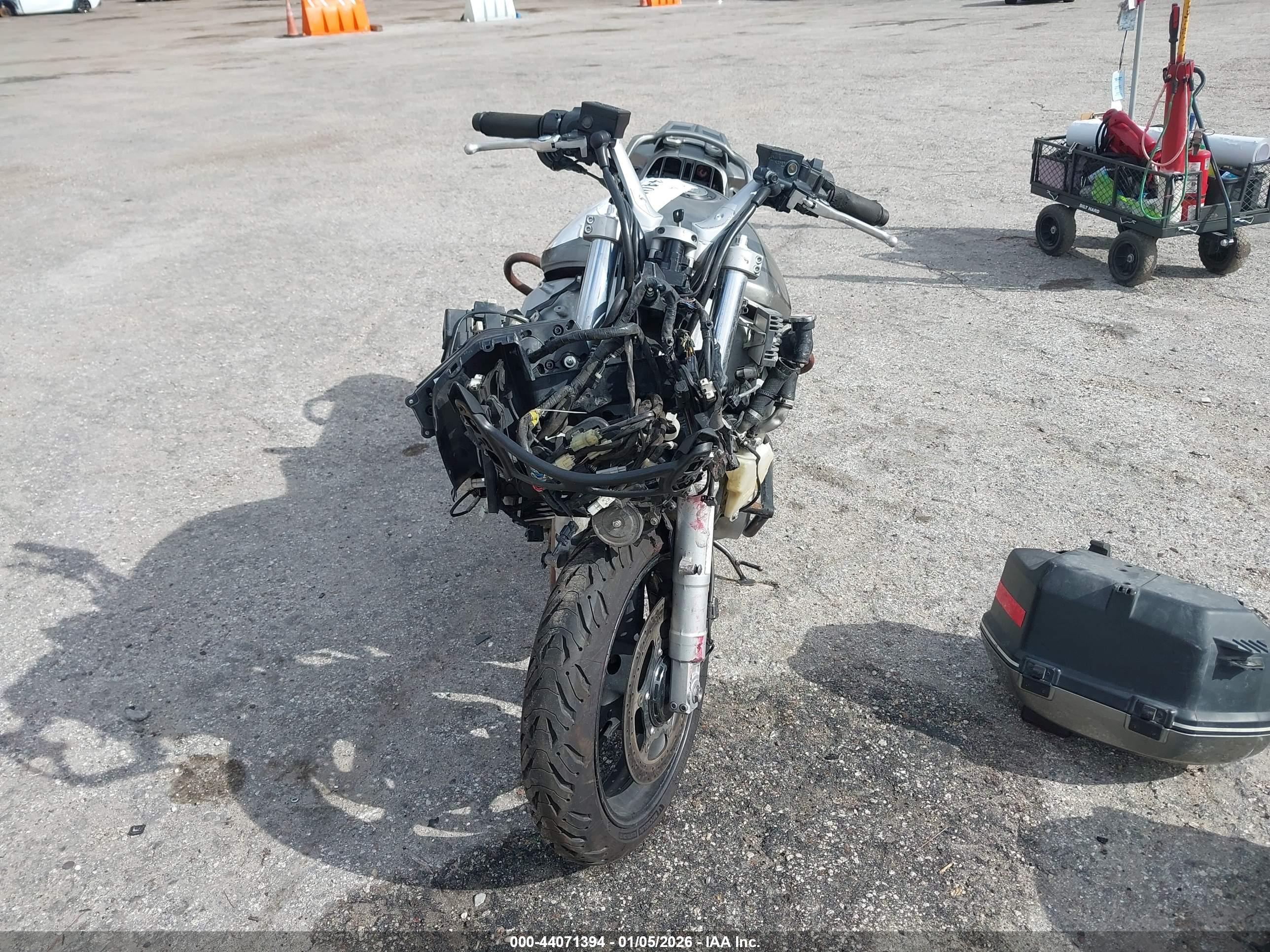 YAMAHA FJR1300 image 5