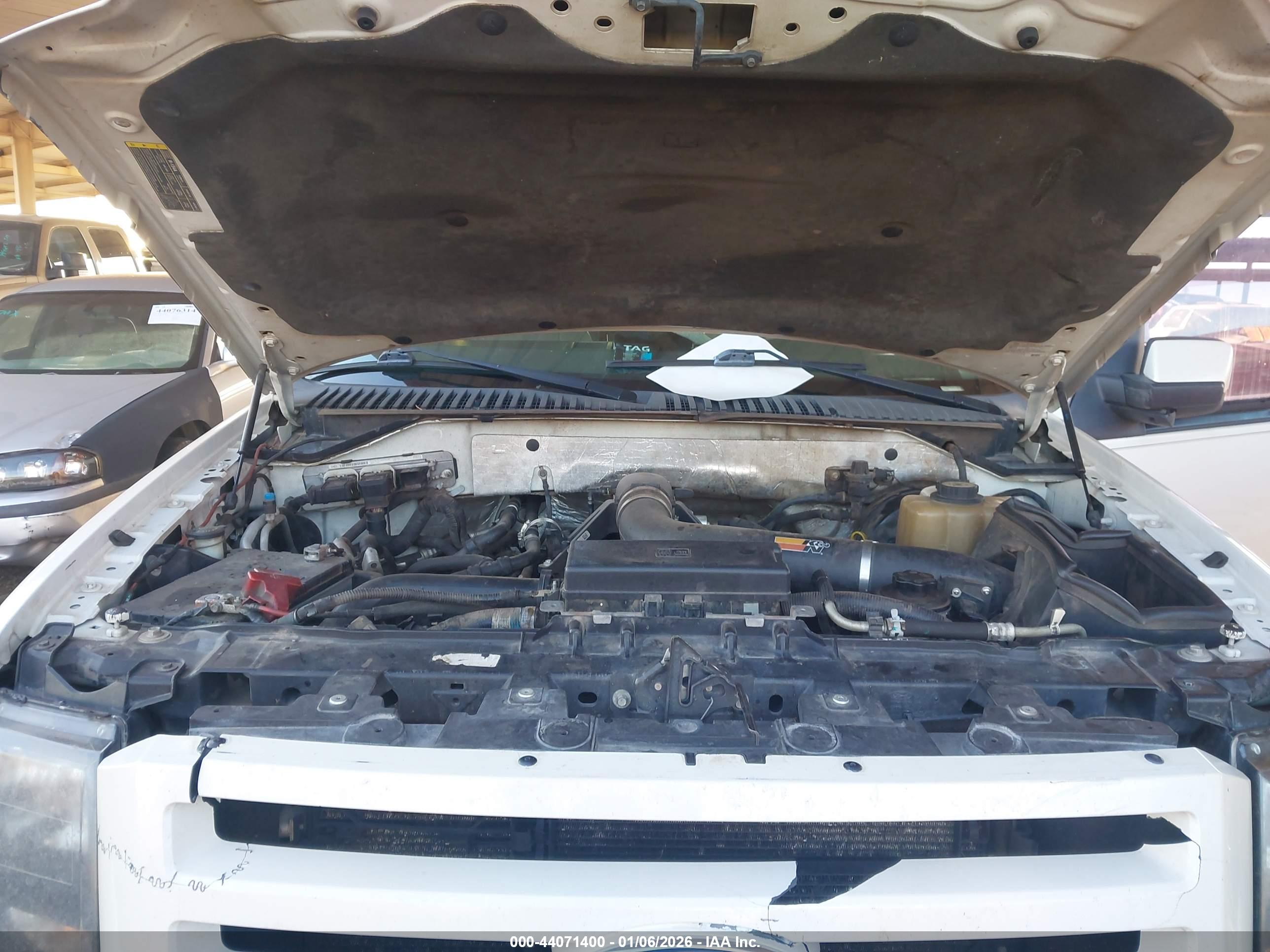 FORD EXPEDITION image 10