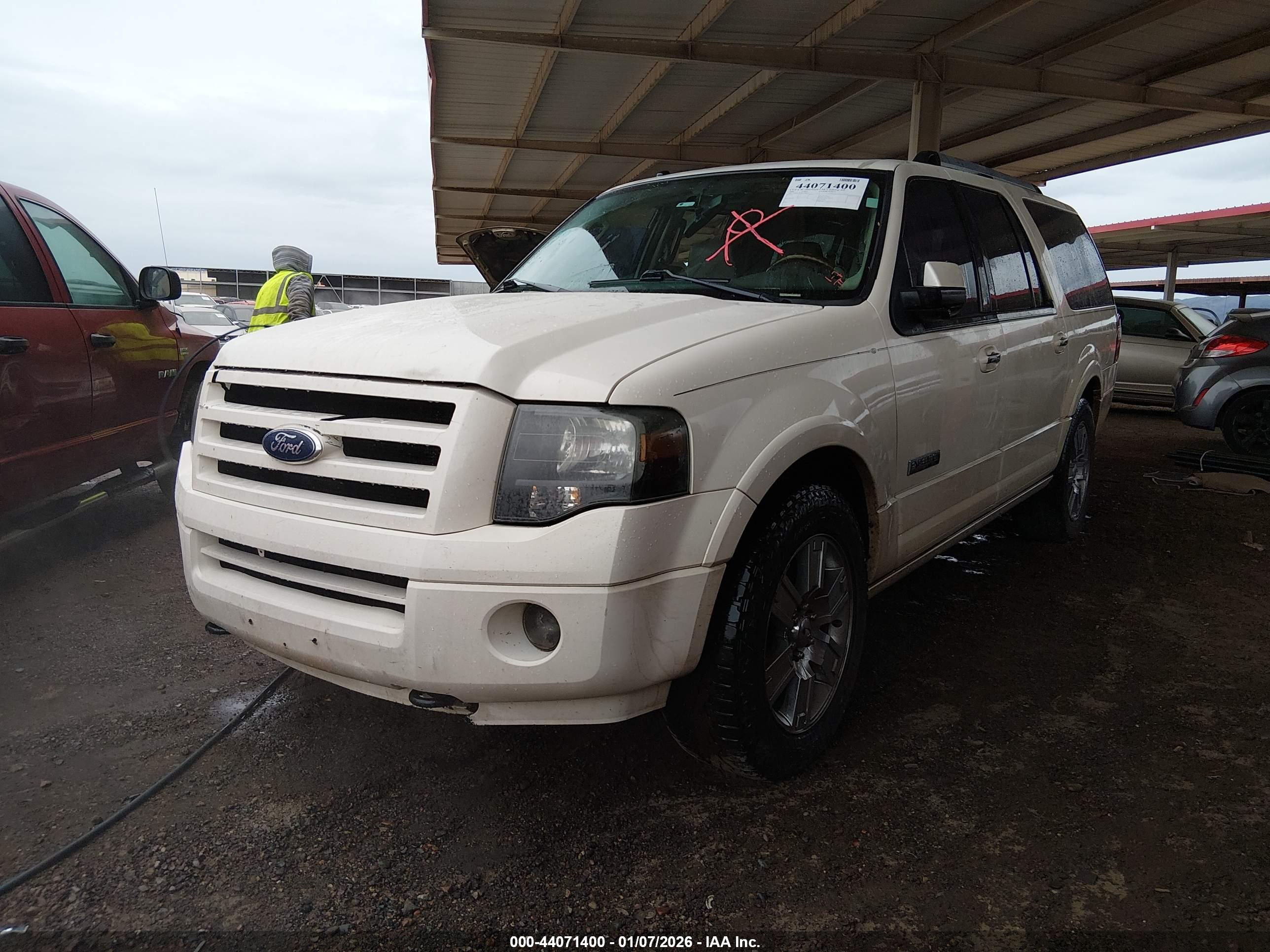 FORD EXPEDITION image 2