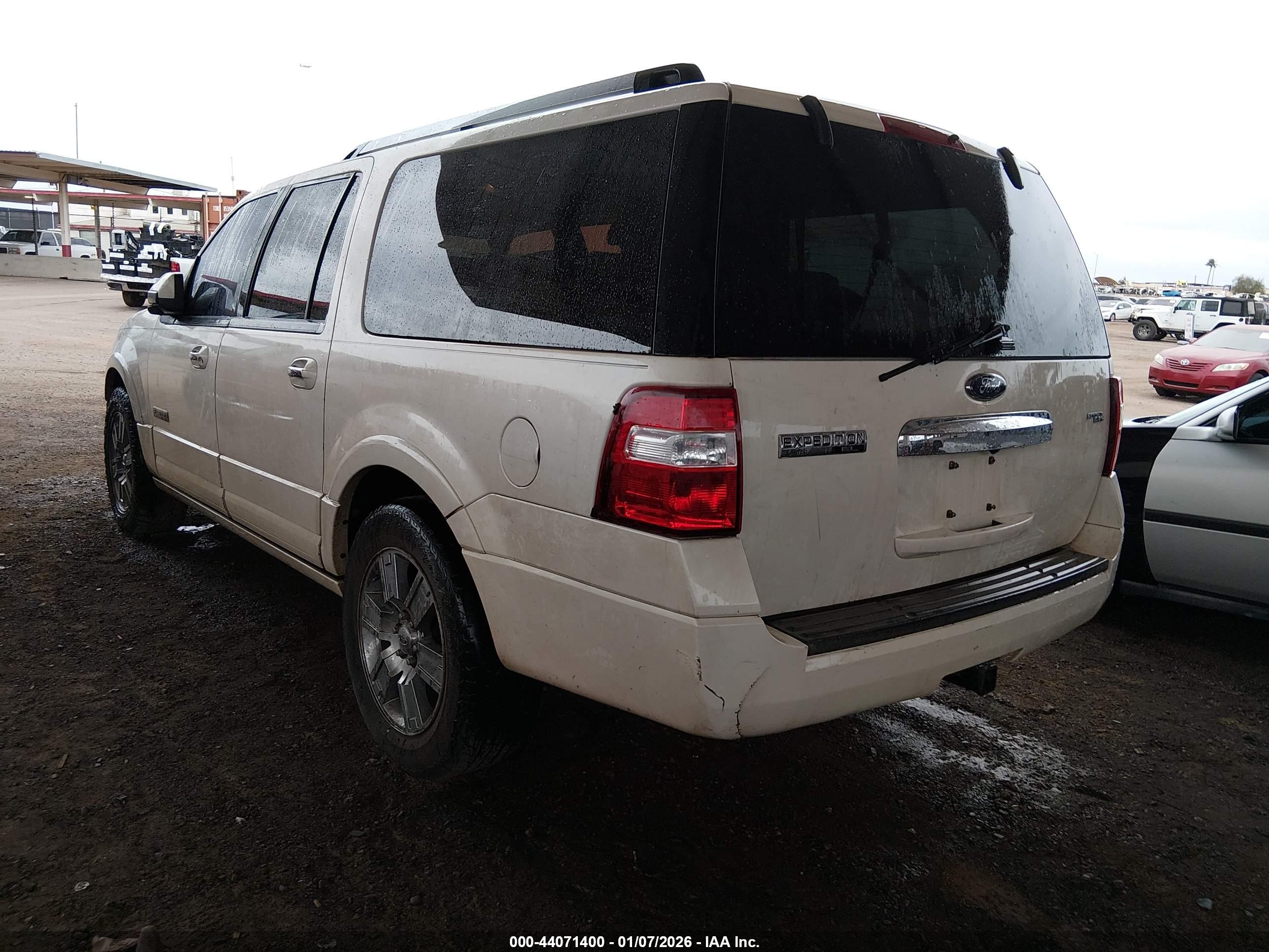 FORD EXPEDITION image 3