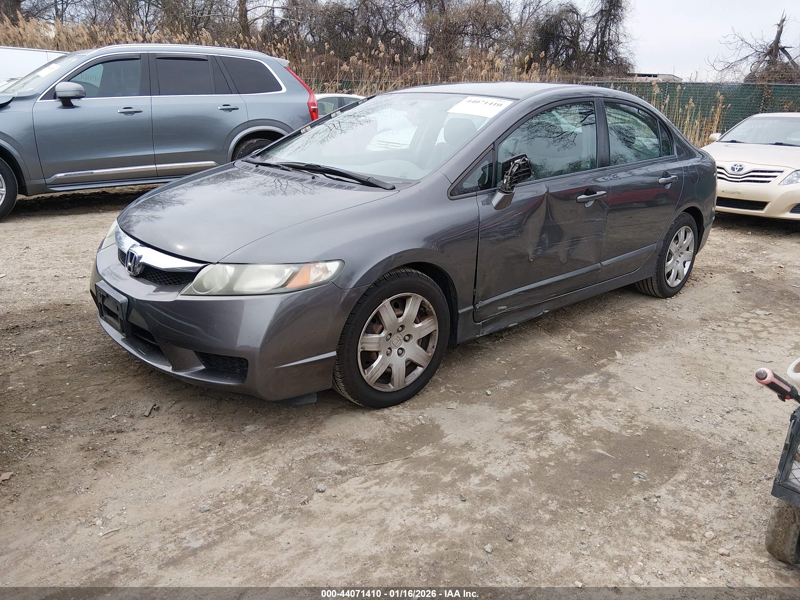 HONDA CIVIC image 2