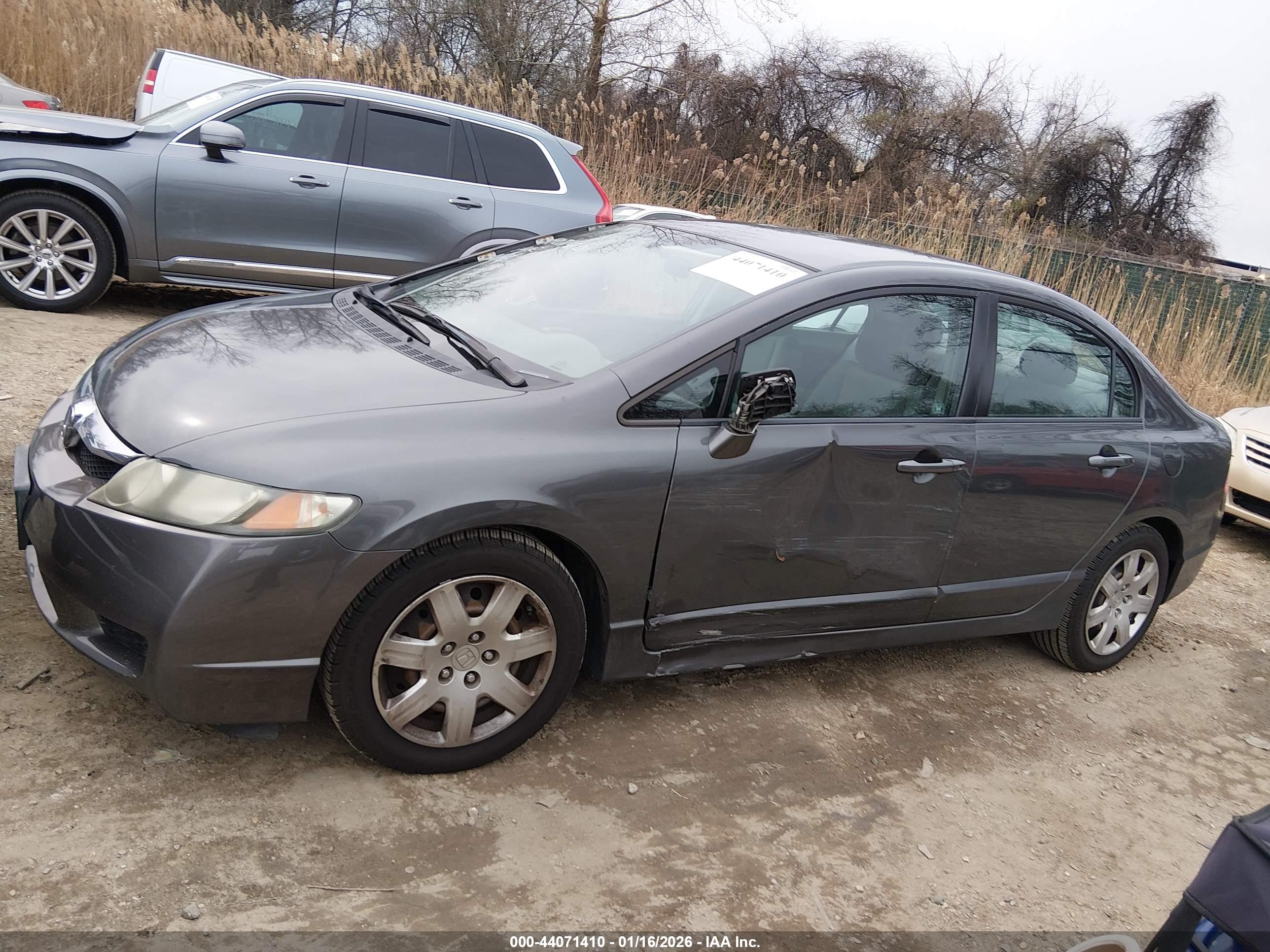 HONDA CIVIC image 6