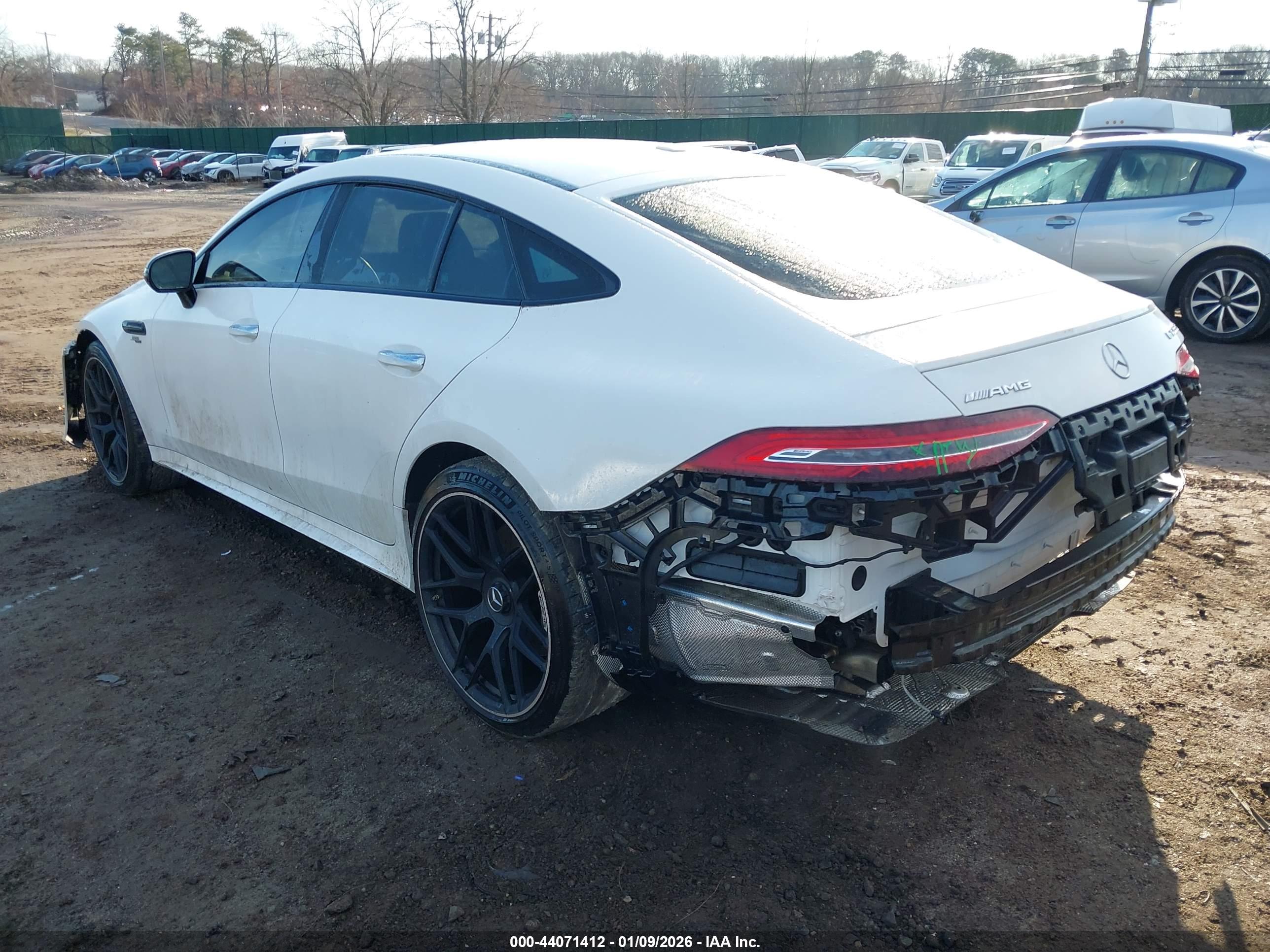 MERCEDES-BENZ AMG image 3