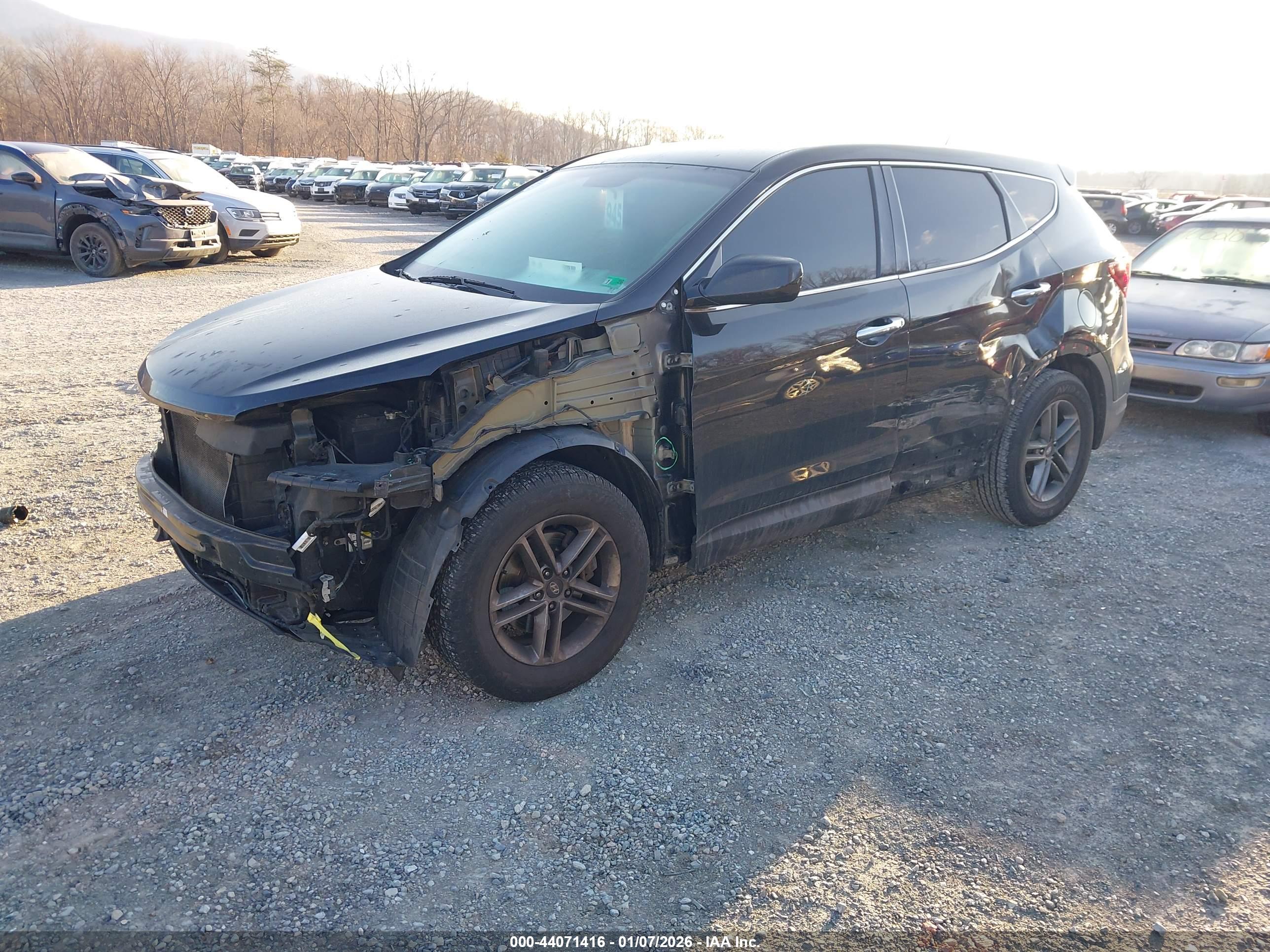 HYUNDAI SANTA image 2