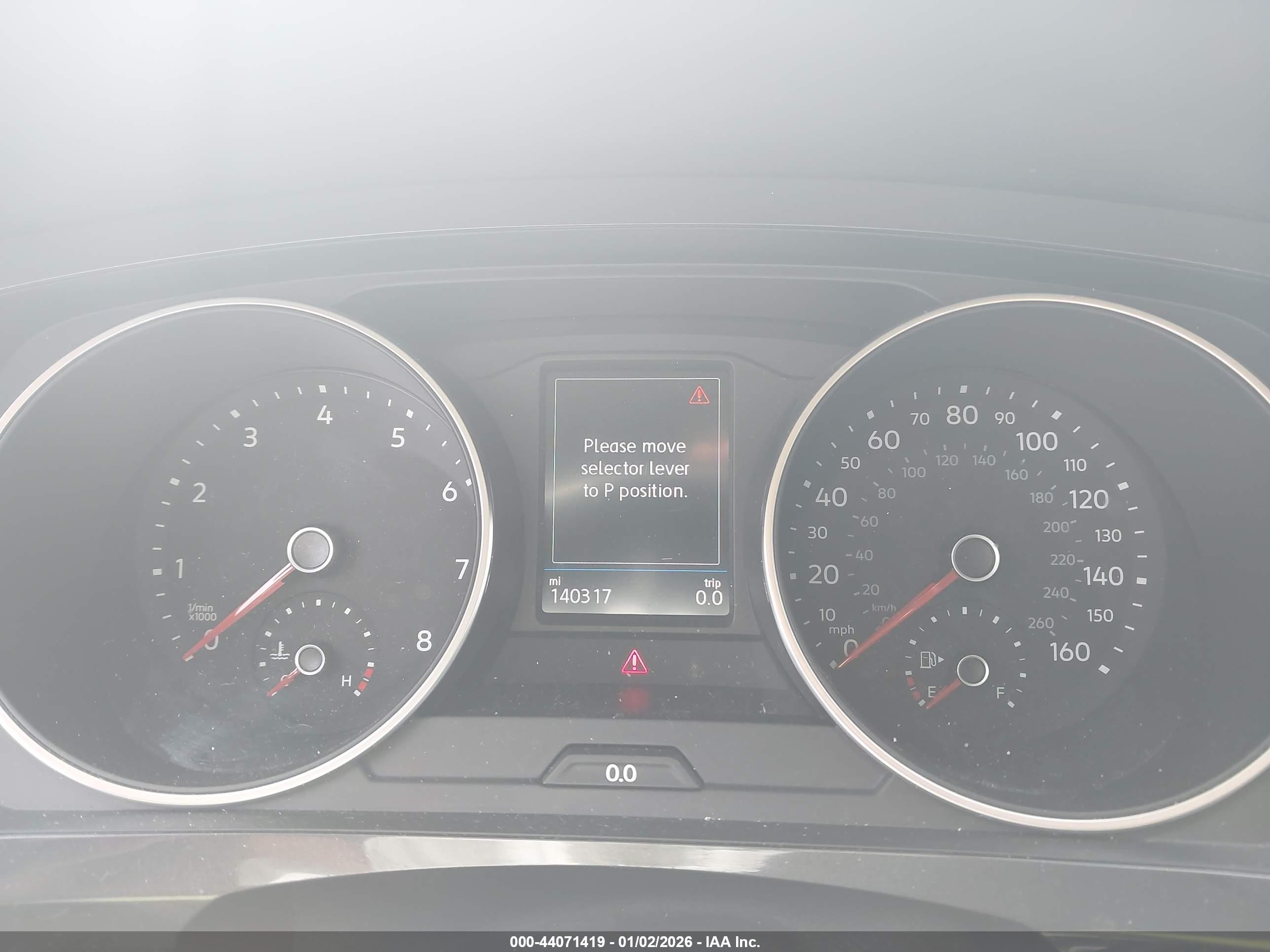VOLKSWAGEN TIGUAN image 7