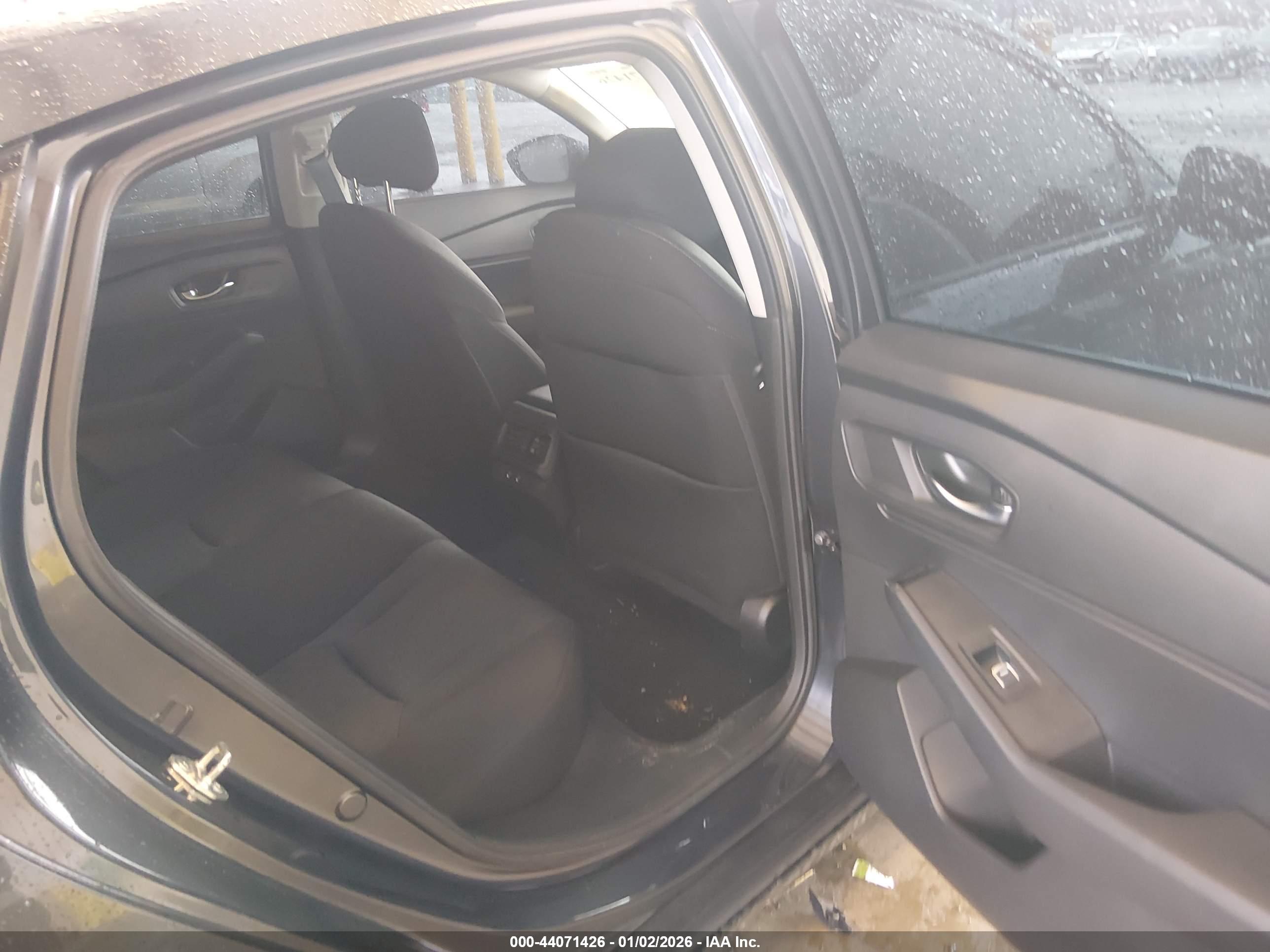 HONDA ACCORD image 8