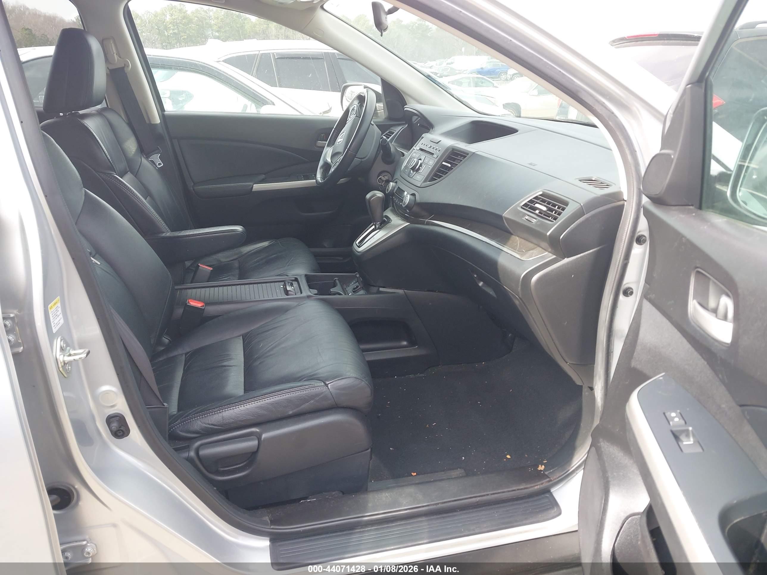 HONDA CR-V image 5