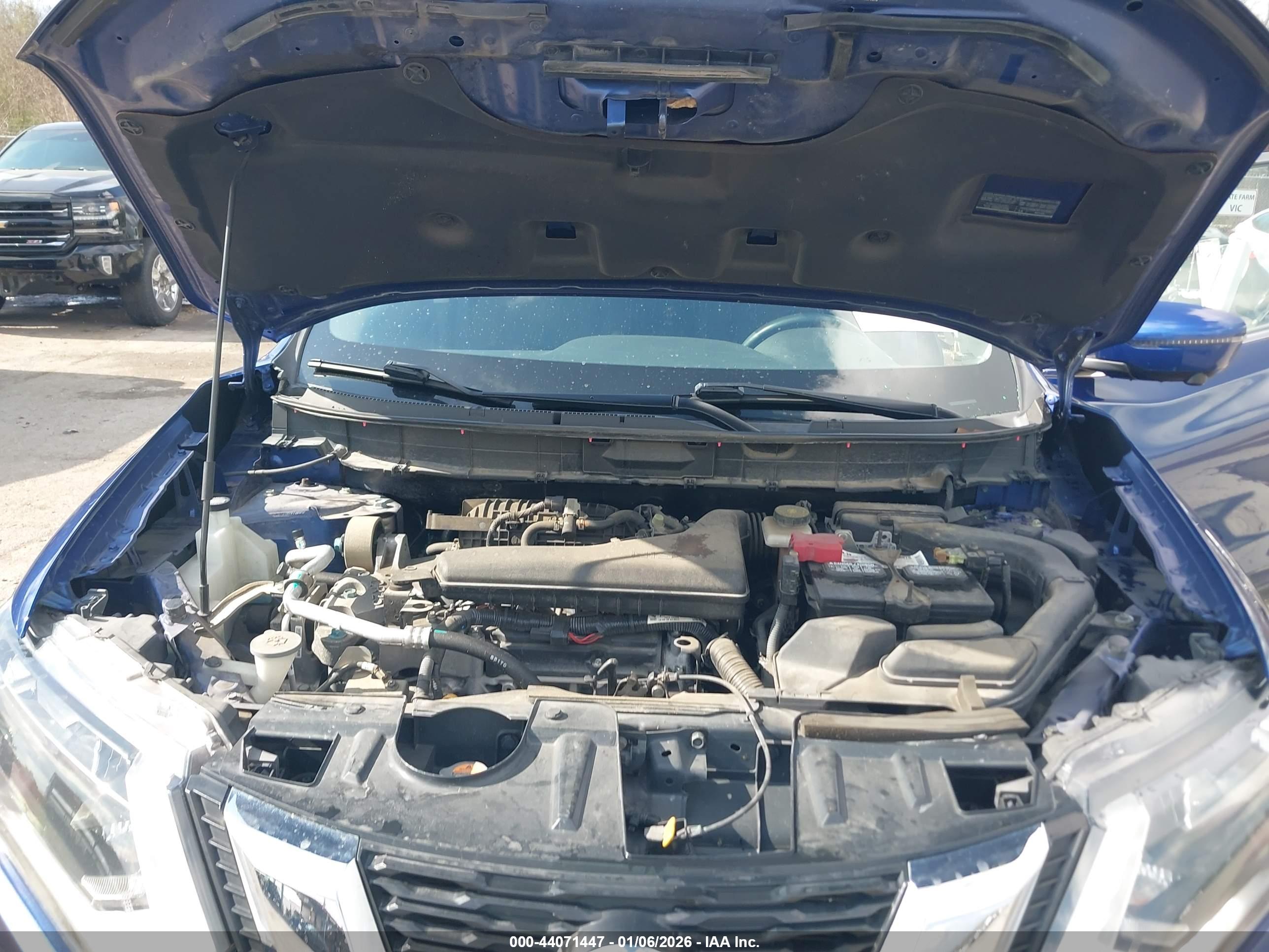 NISSAN ROGUE image 10