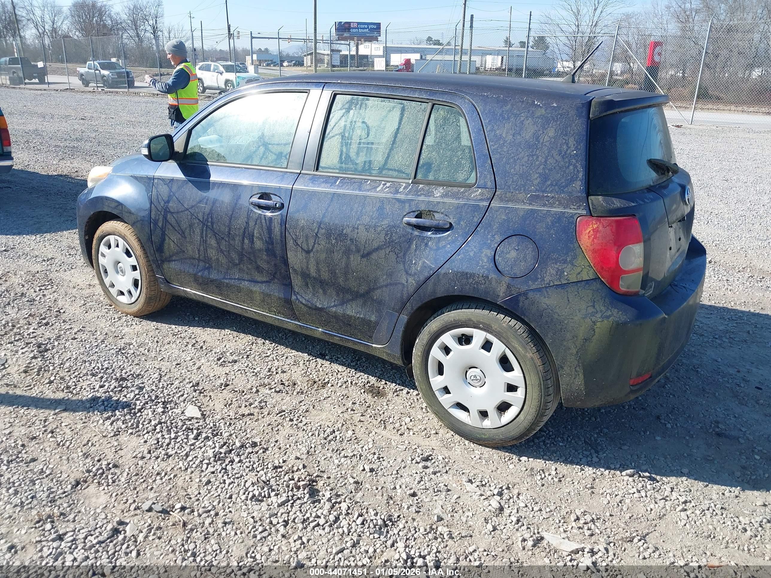 SCION XD image 3