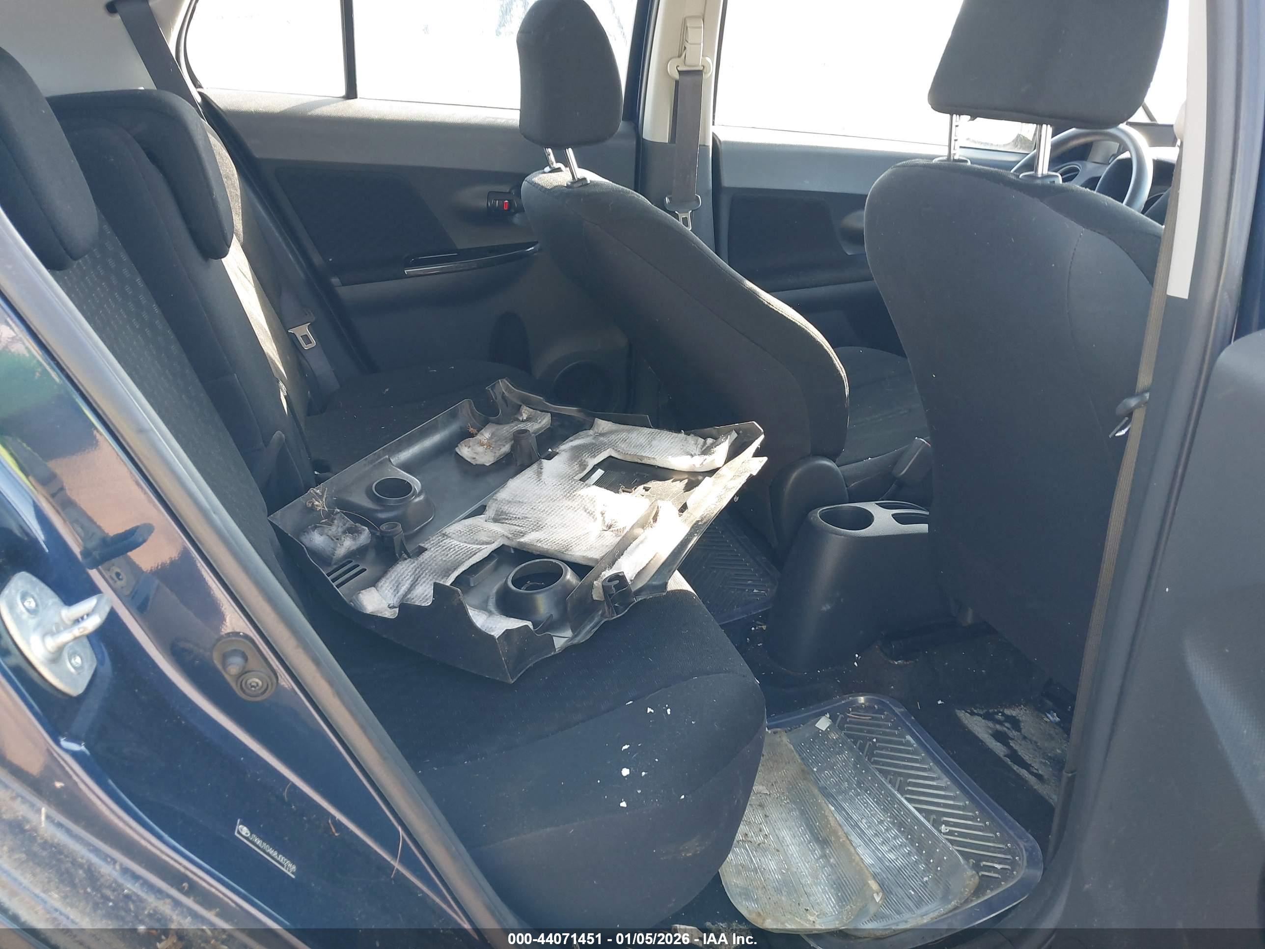 SCION XD image 8