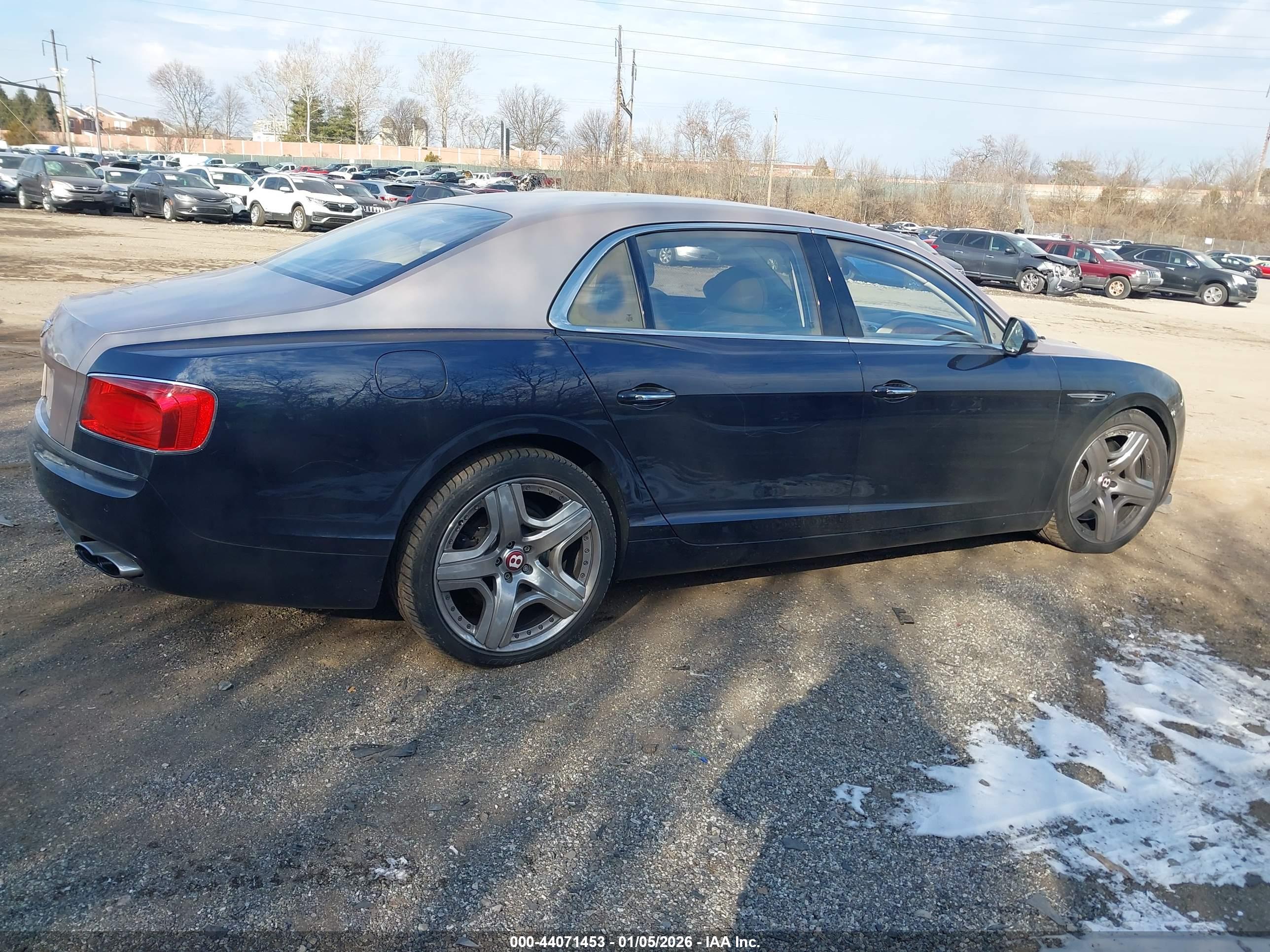 BENTLEY FLYING image 4