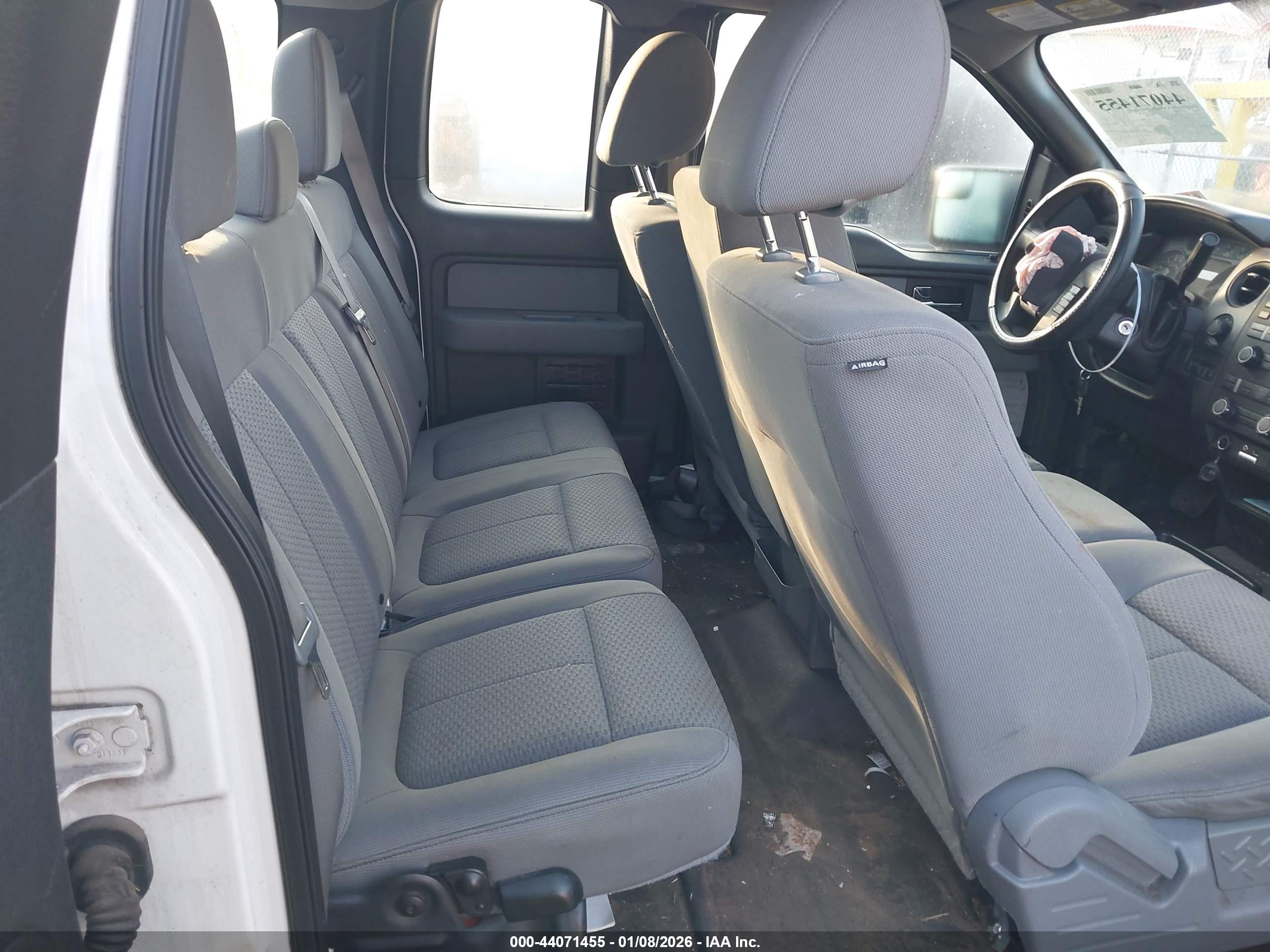 FORD F-150 image 8