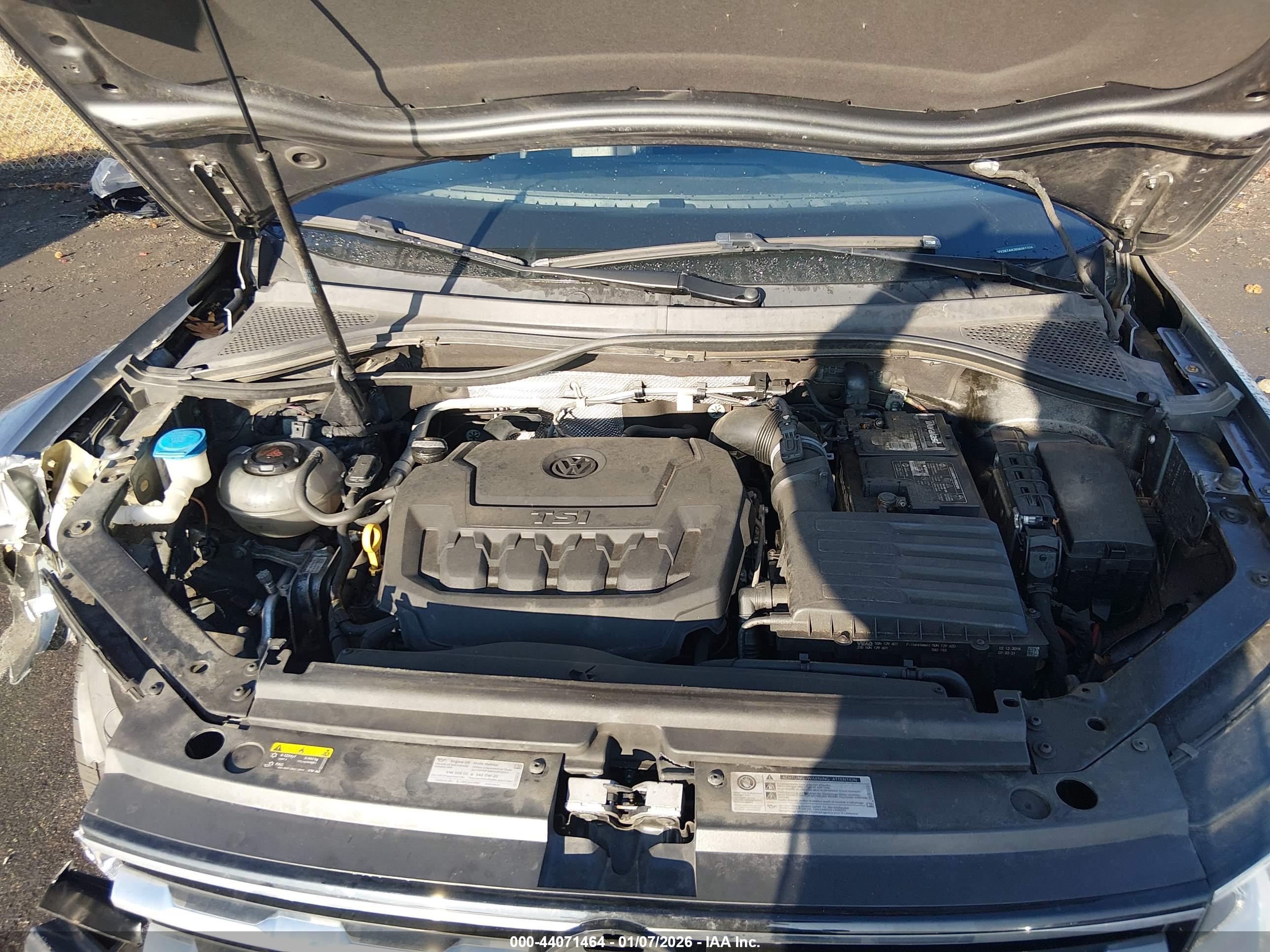 VOLKSWAGEN TIGUAN image 10