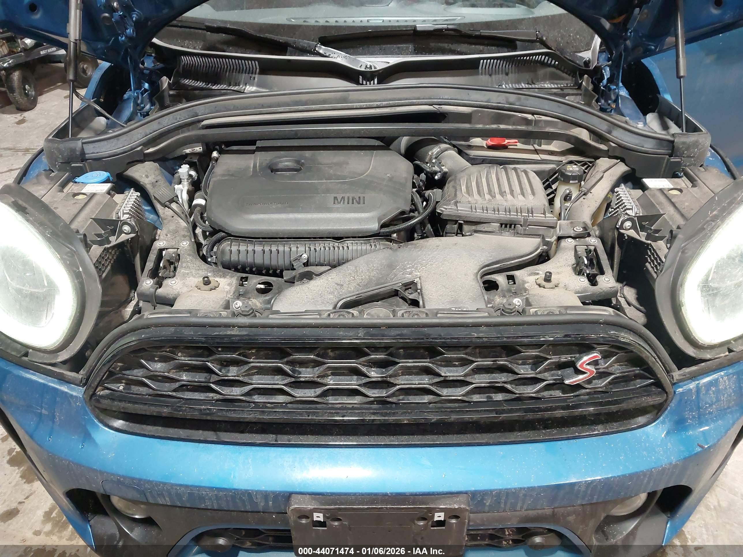 MINI COUNTRYMAN image 10