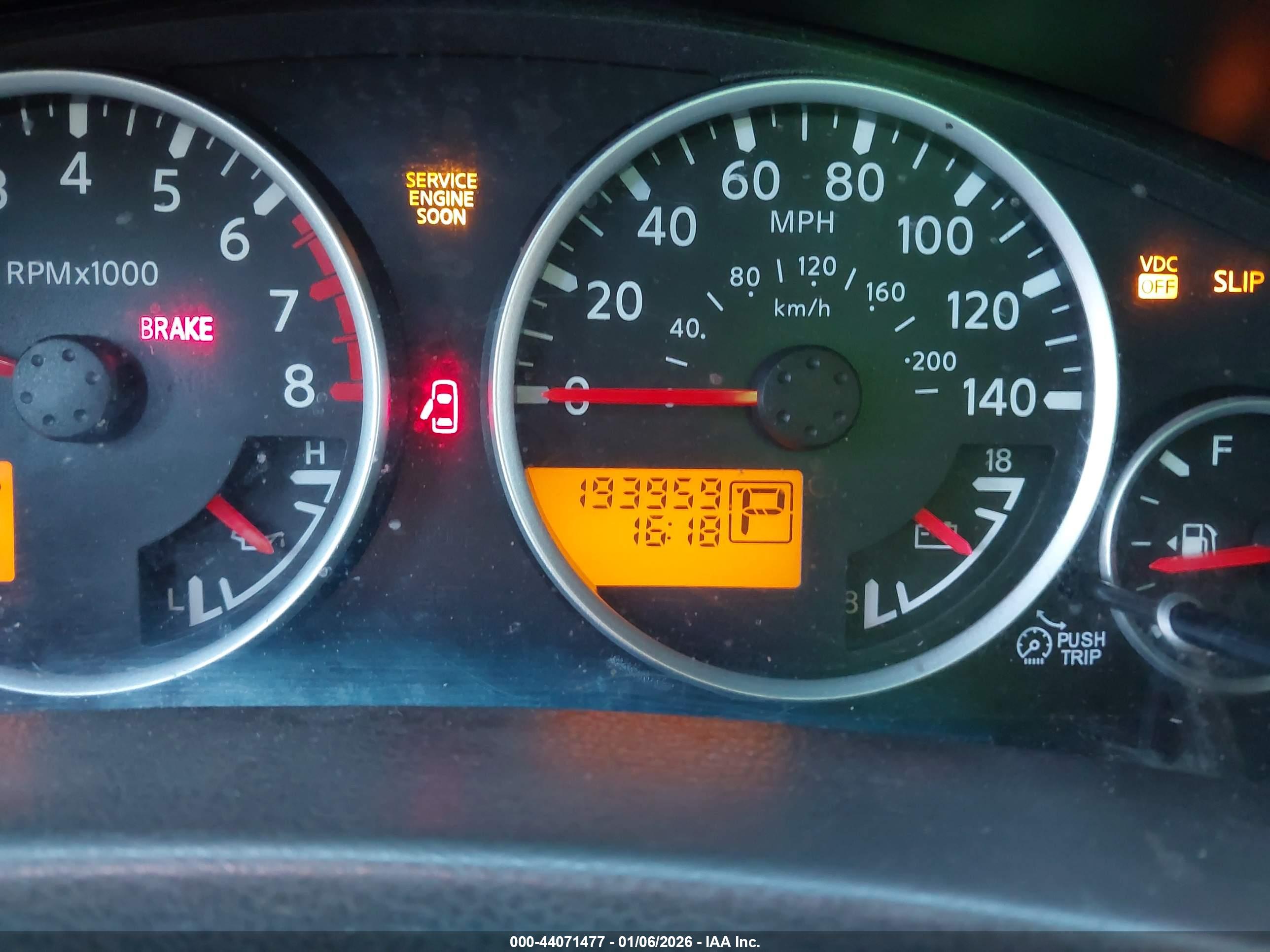 NISSAN PATHFINDER image 7