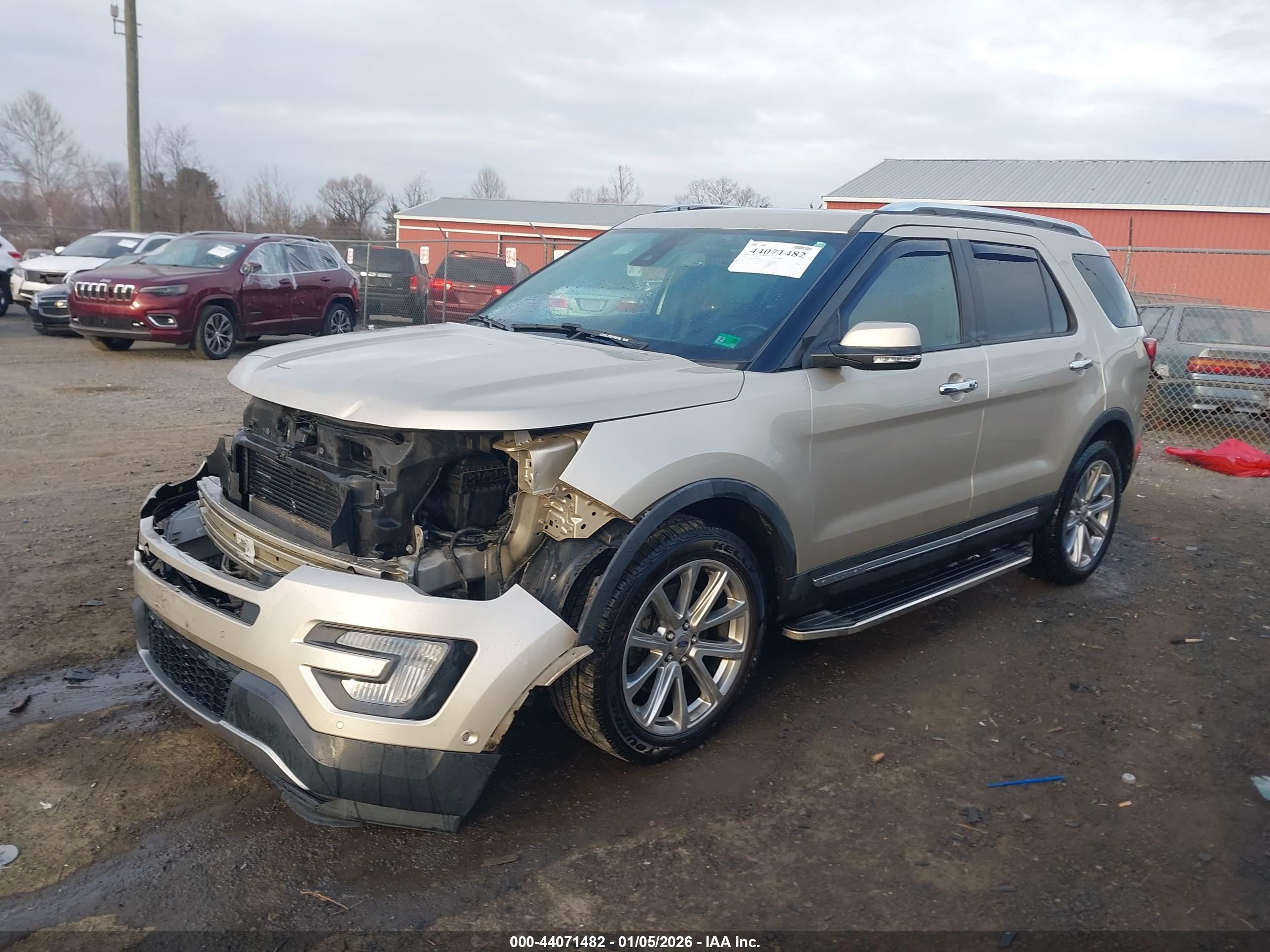 FORD EXPLORER image 2