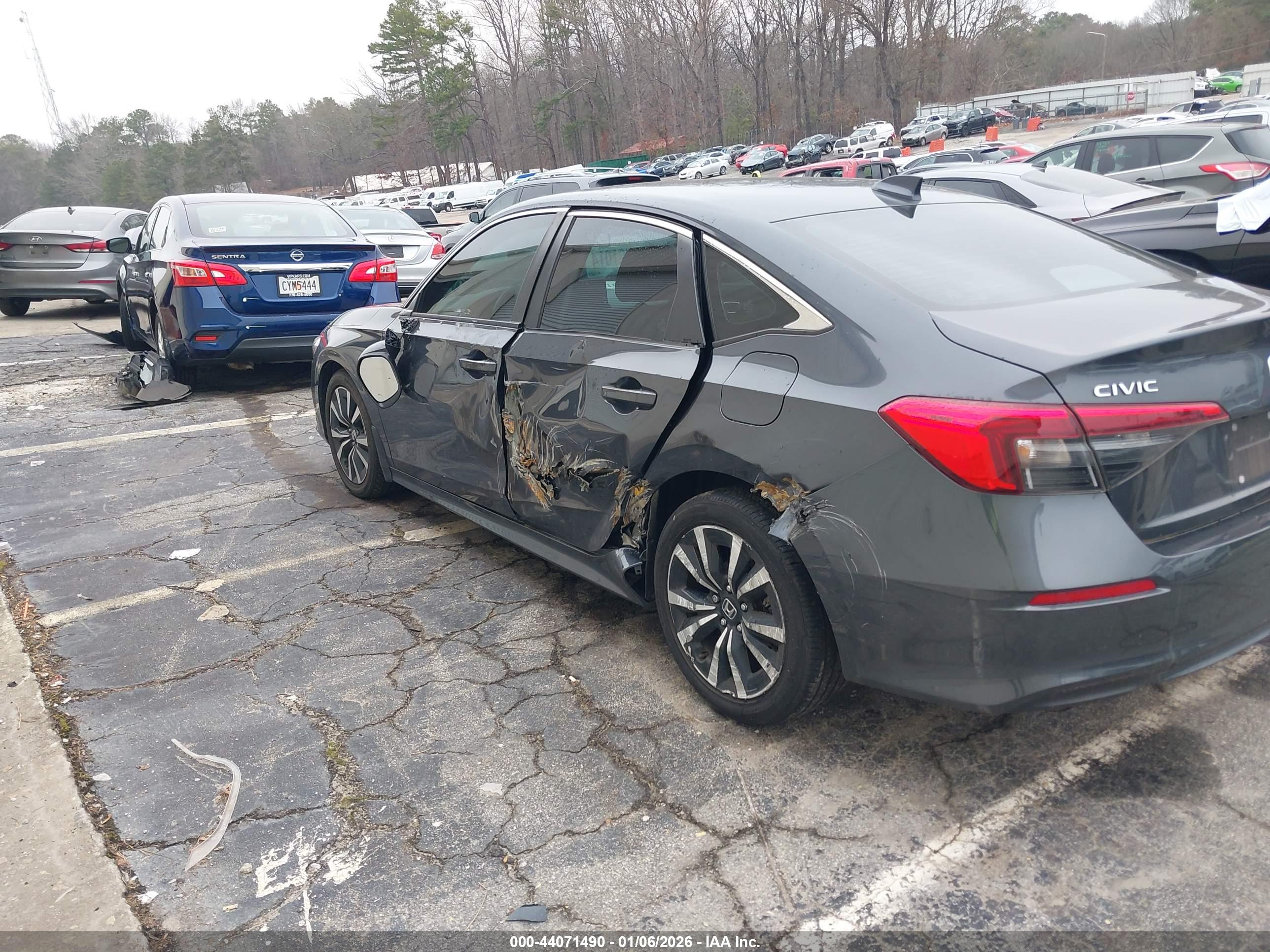 HONDA CIVIC image 6