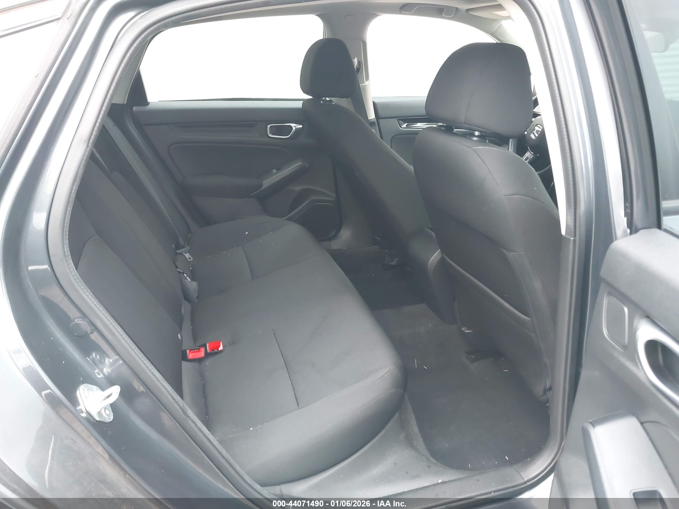 HONDA CIVIC image 8