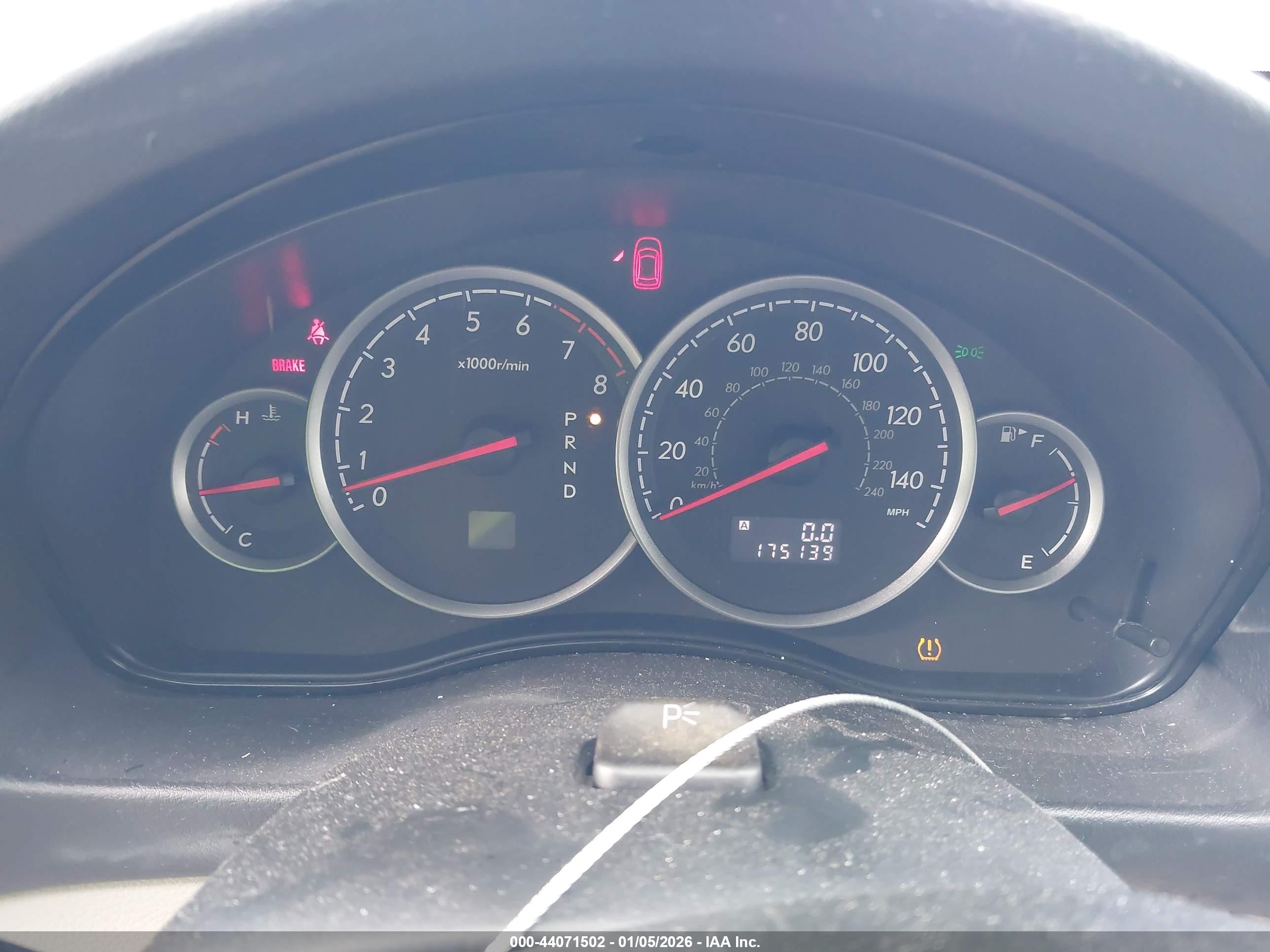 SUBARU OUTBACK image 7