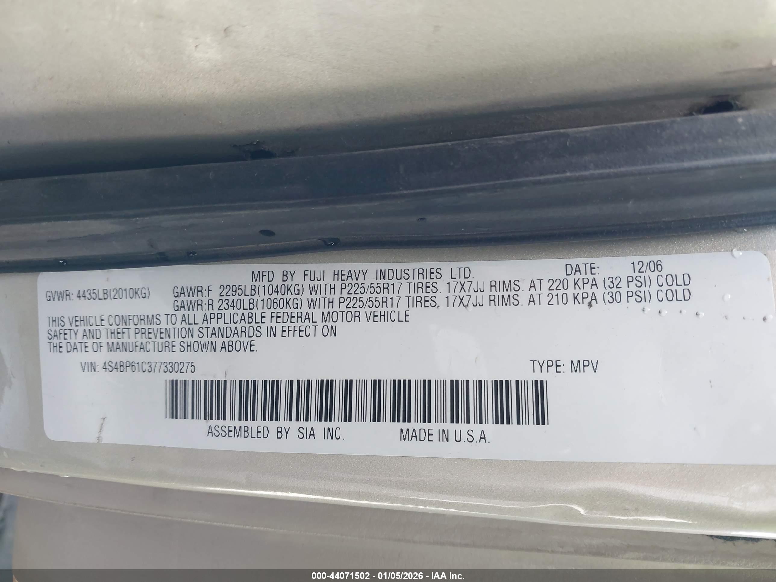 SUBARU OUTBACK image 9