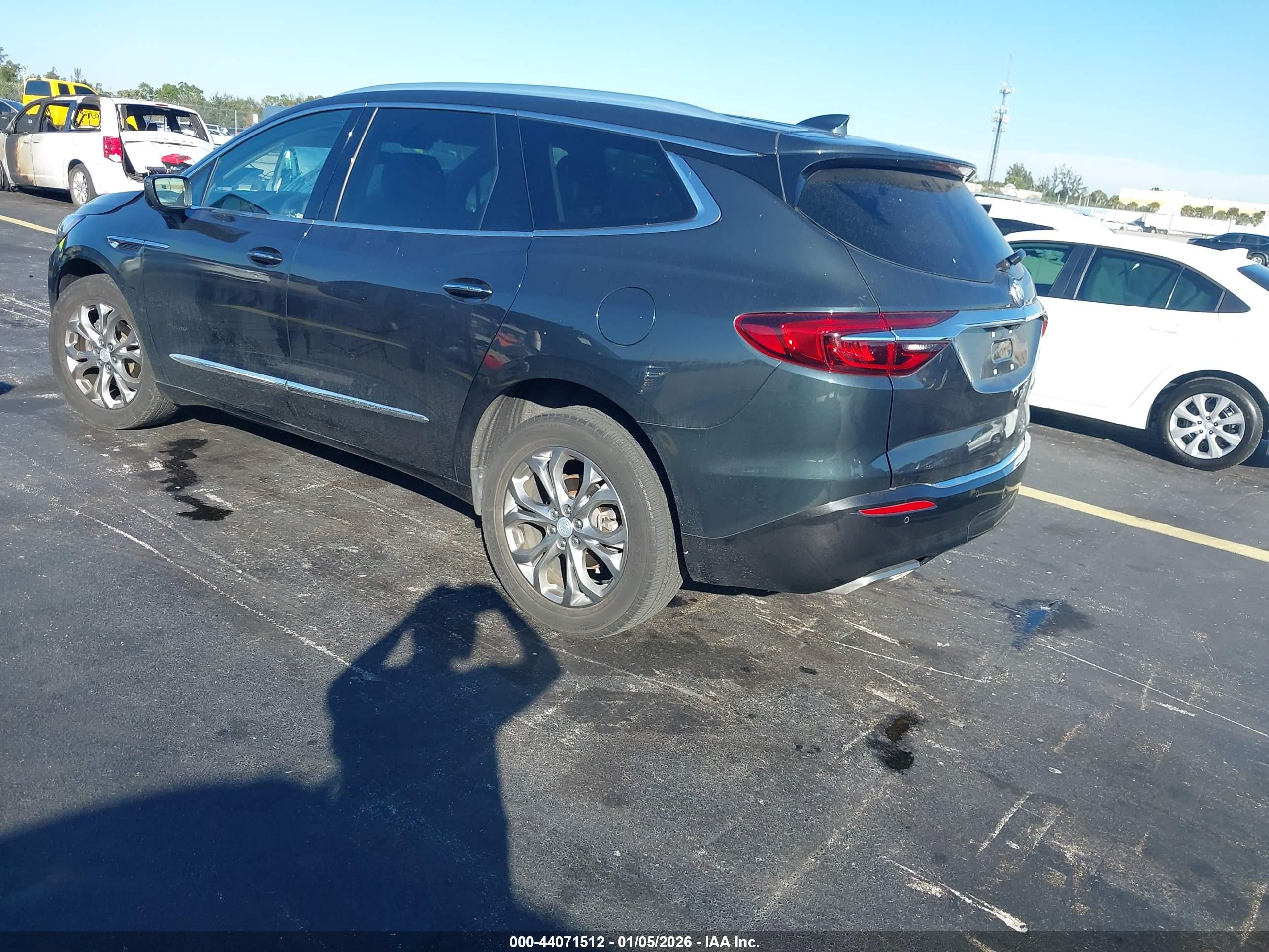 BUICK ENCLAVE image 3