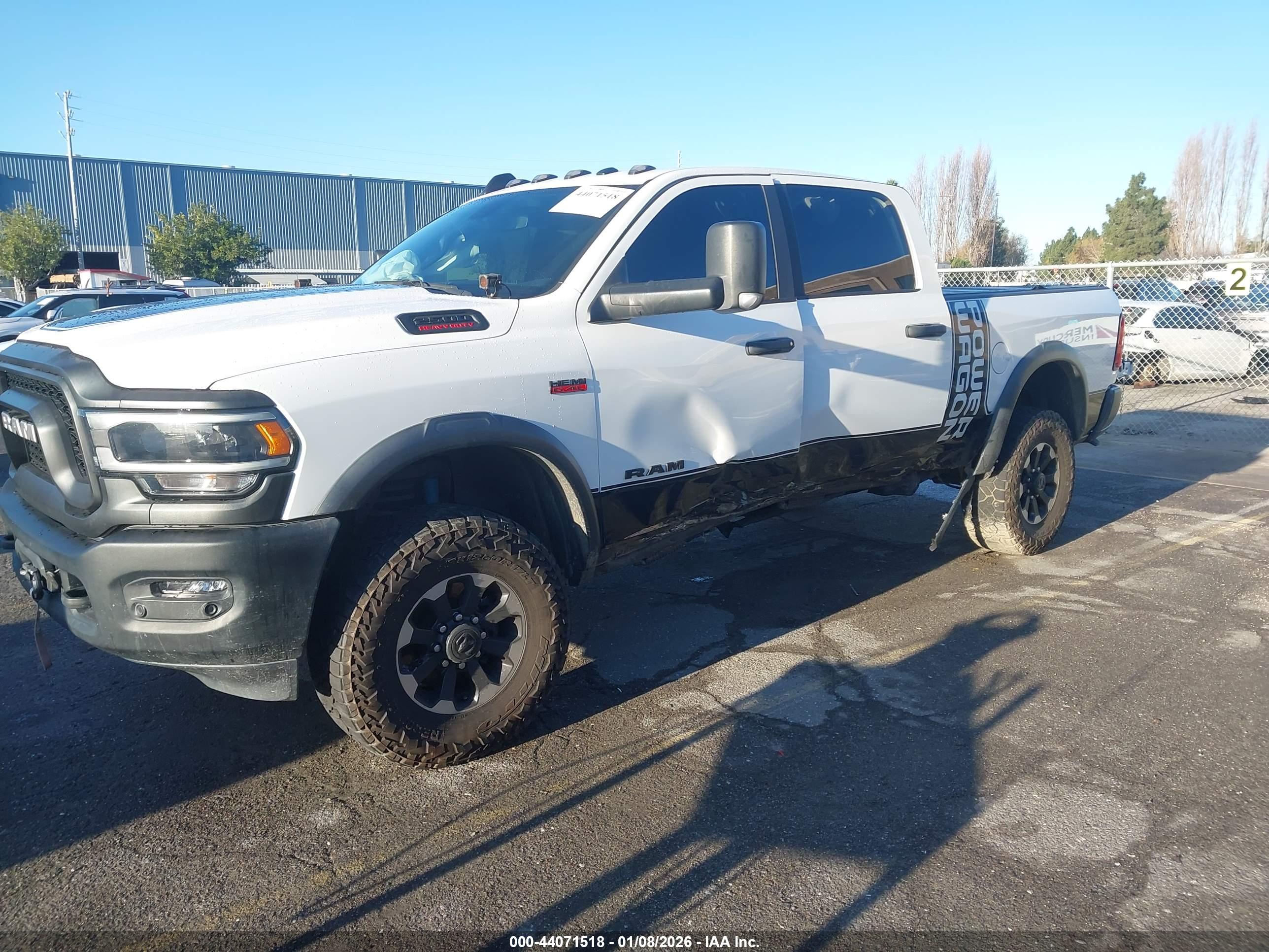 RAM 2500 image 6
