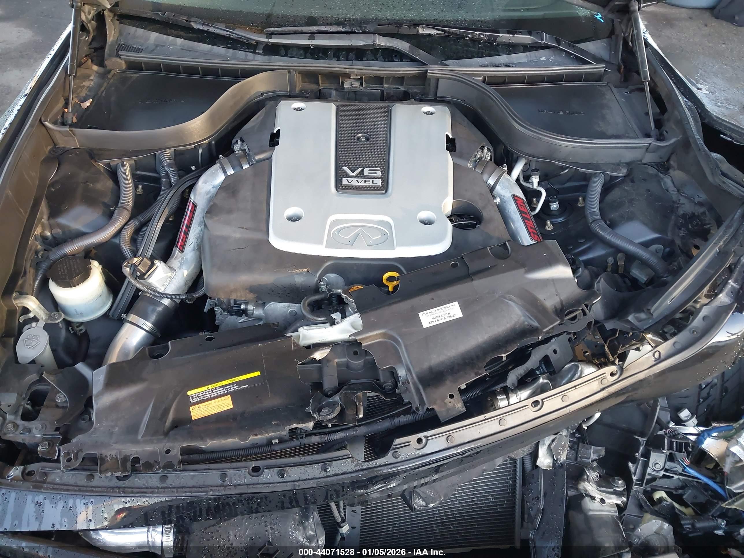 INFINITI G37 image 10