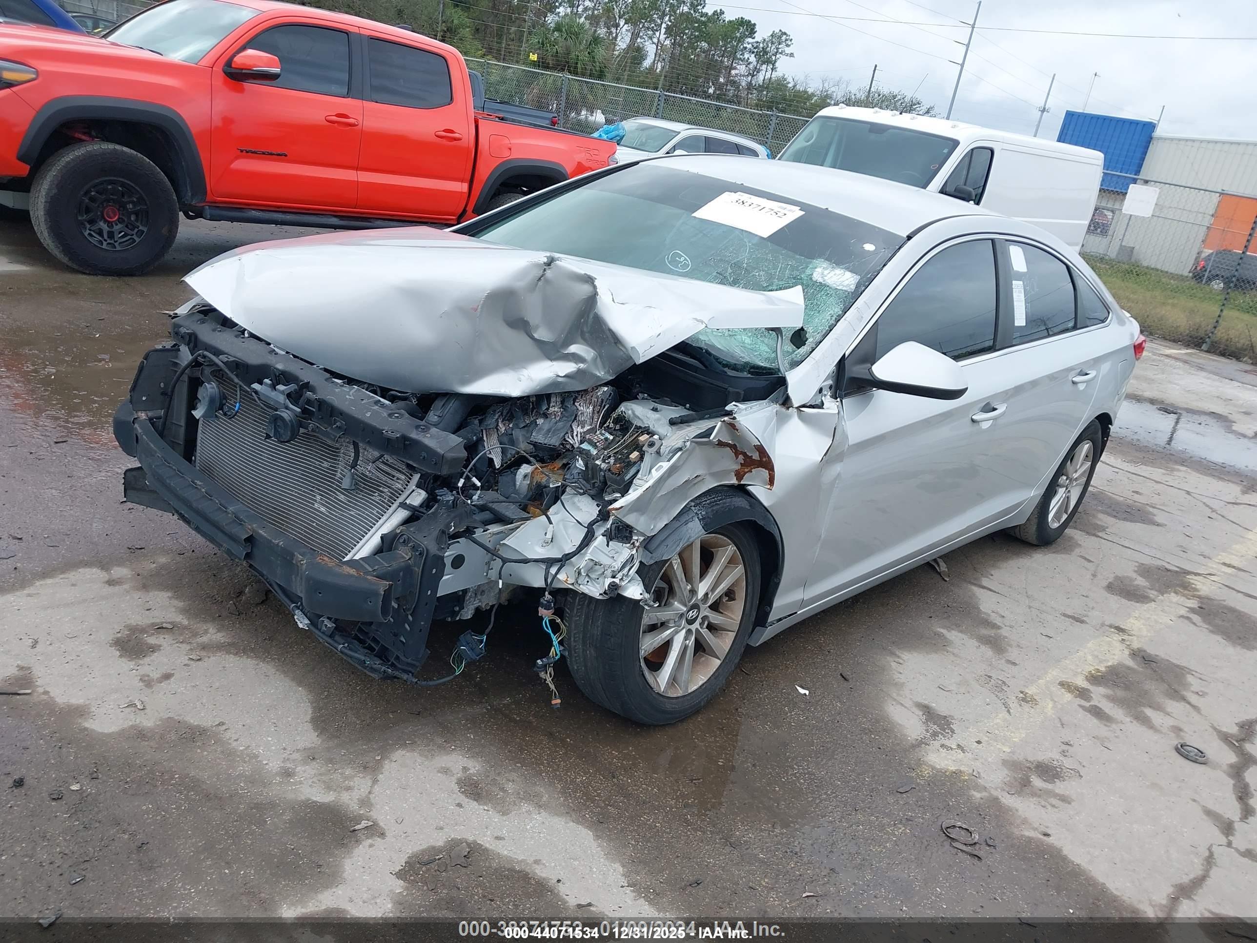 HYUNDAI SONATA image 2