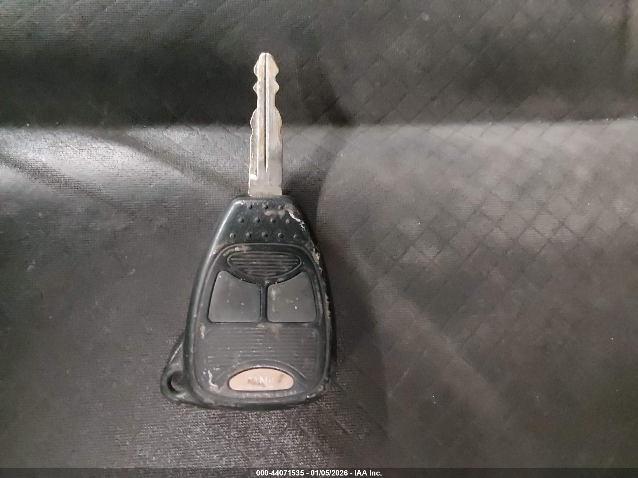 CHRYSLER TOWN image 11