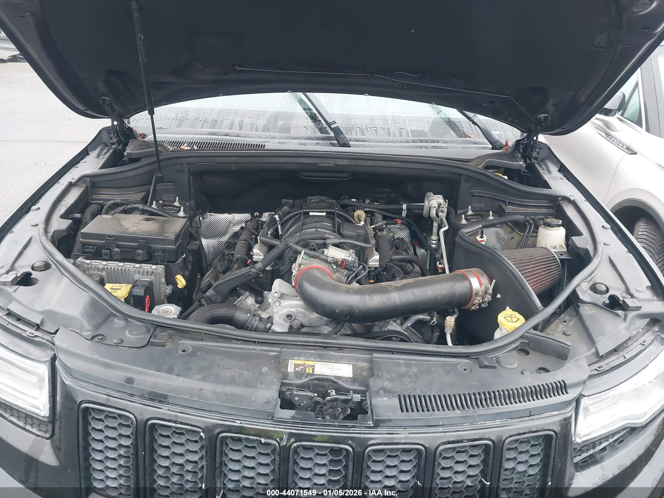 JEEP GRAND image 10