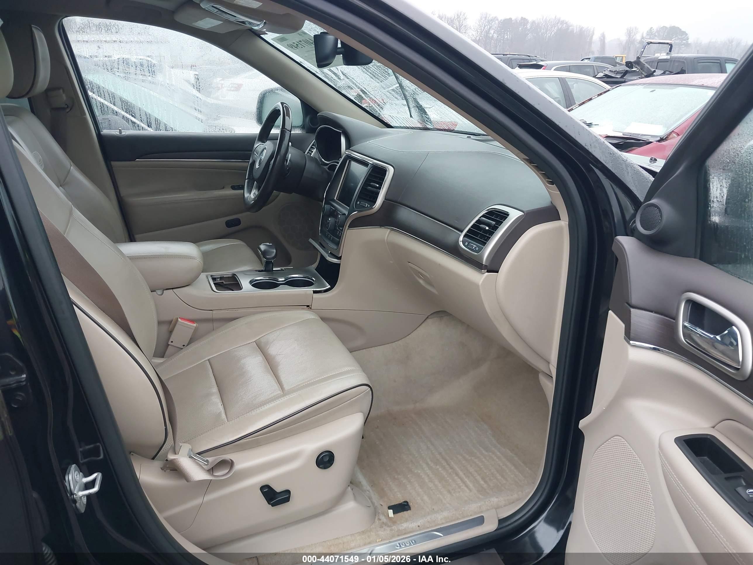 JEEP GRAND image 5
